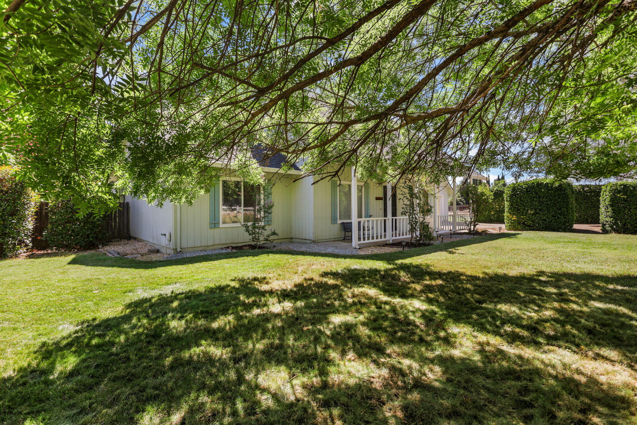 main property photo 48