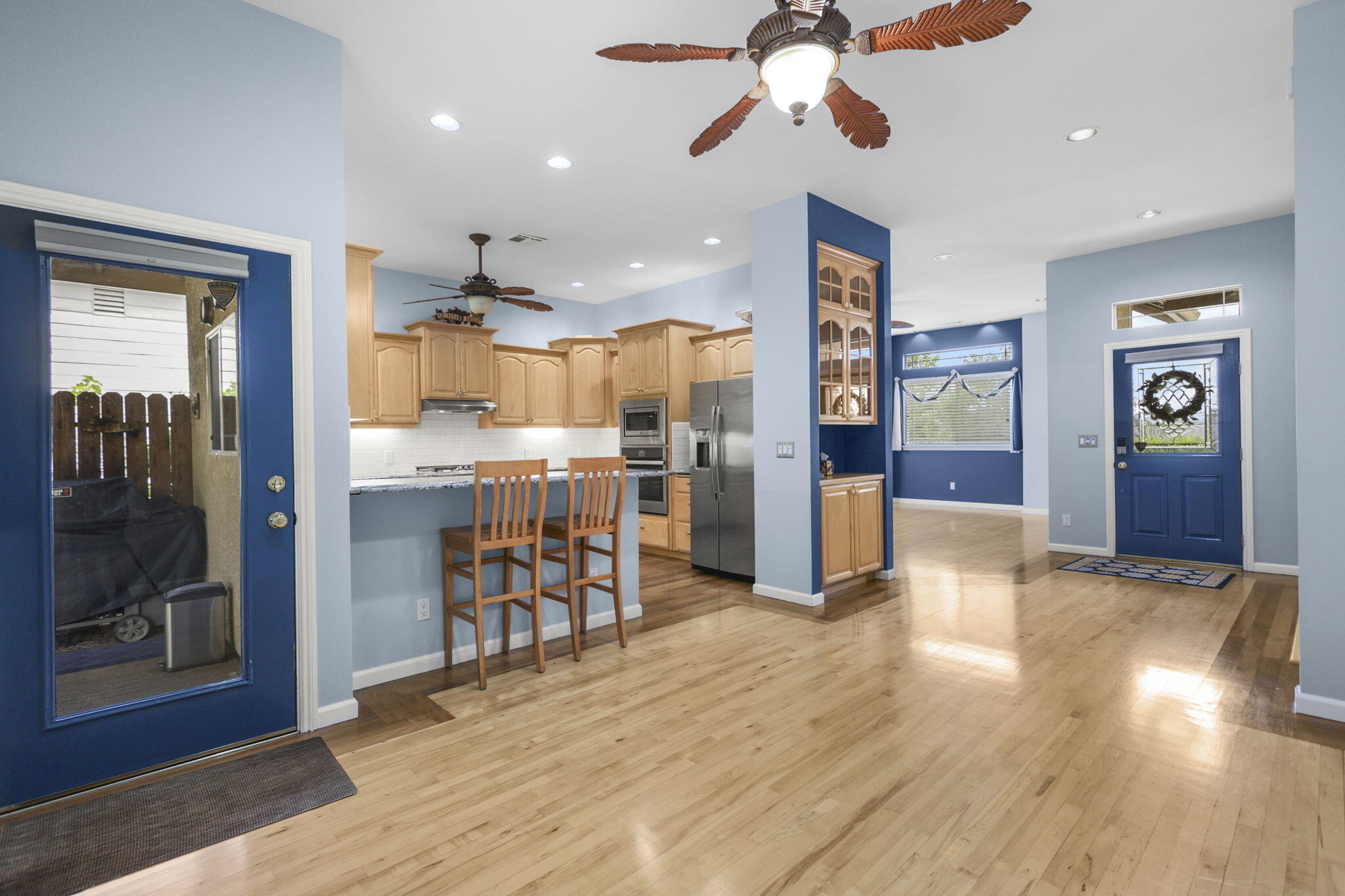 main property photo 2
