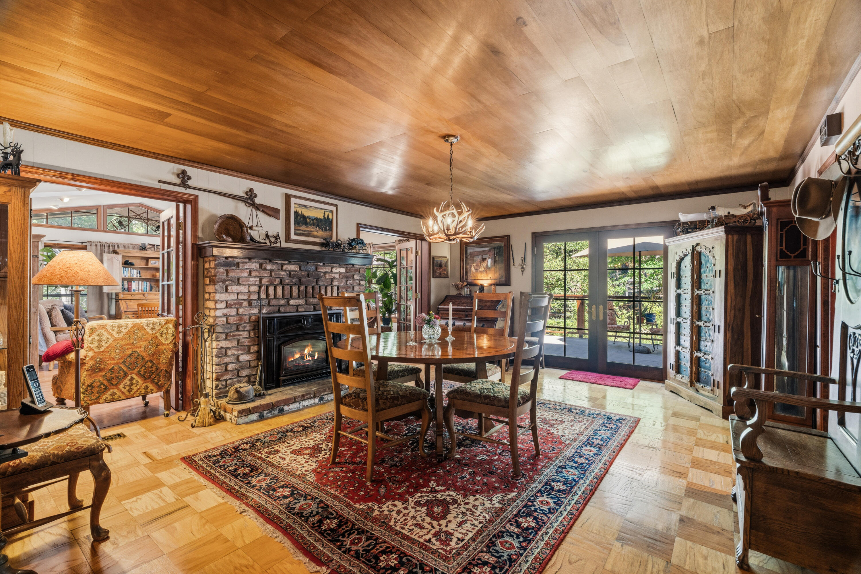 main property photo 15