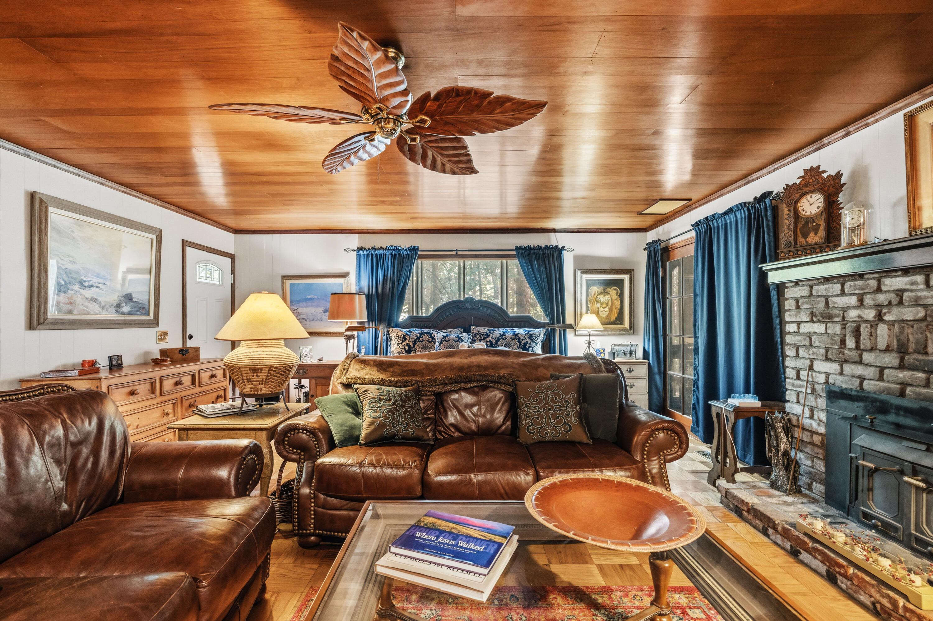 main property photo 24
