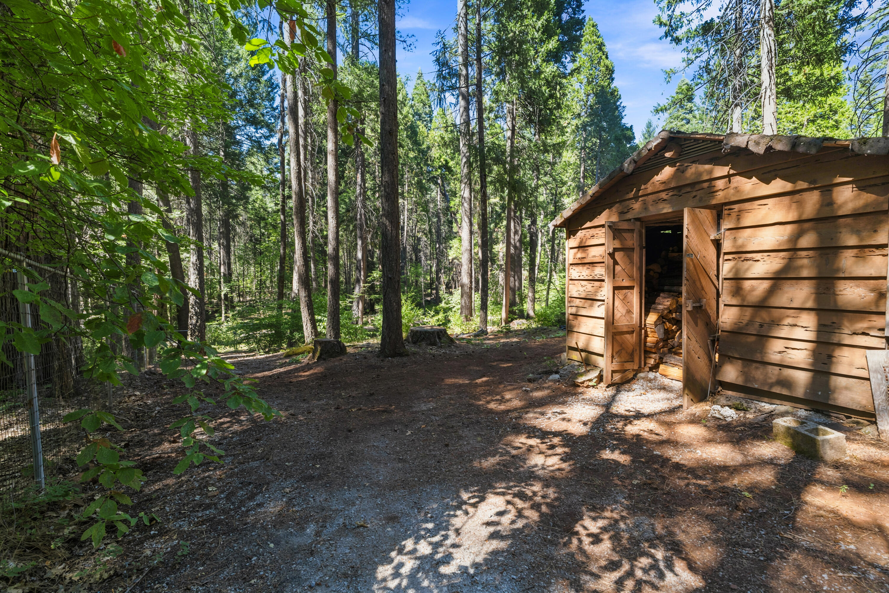 main property photo 58
