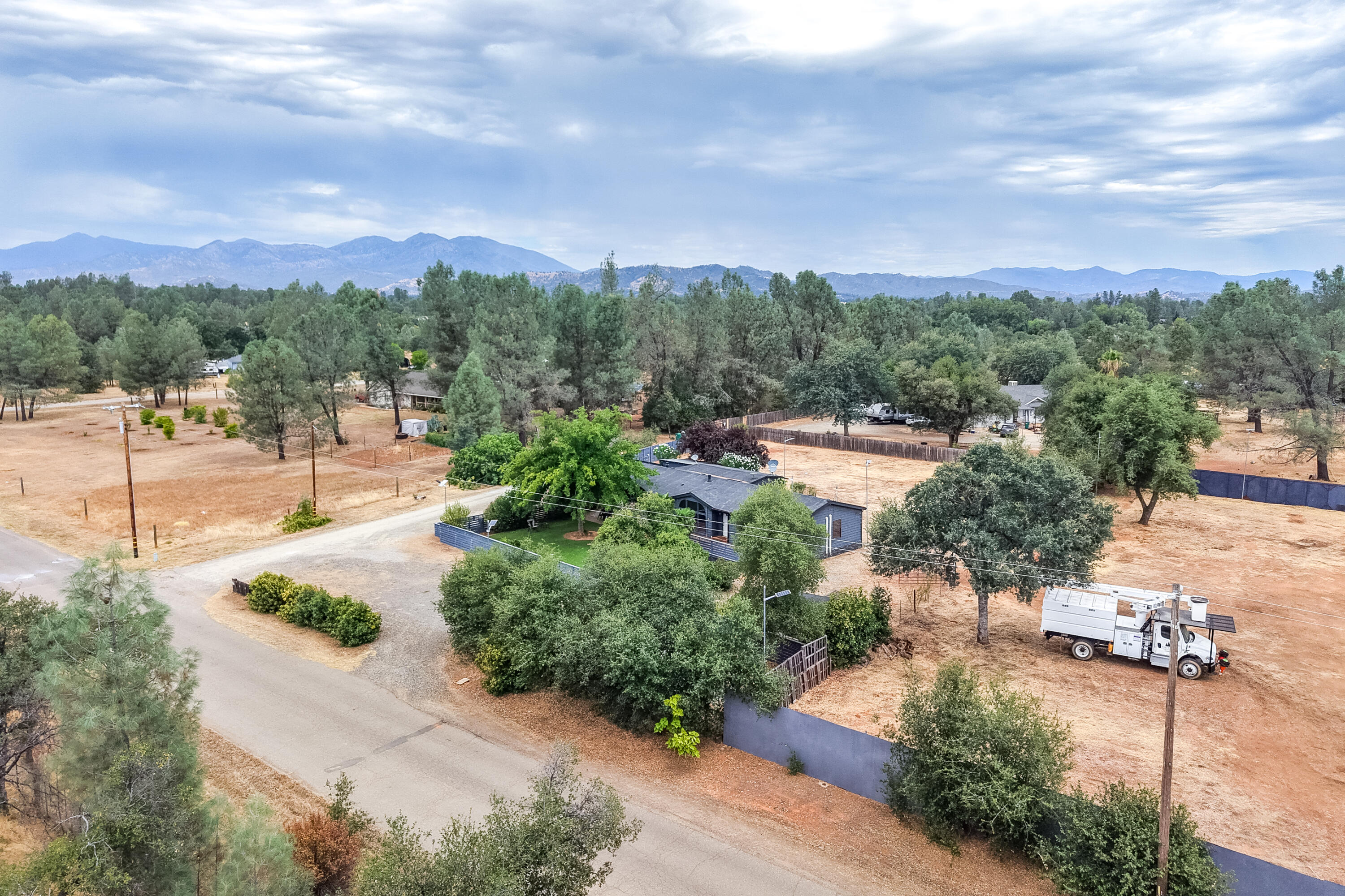 main property photo 65