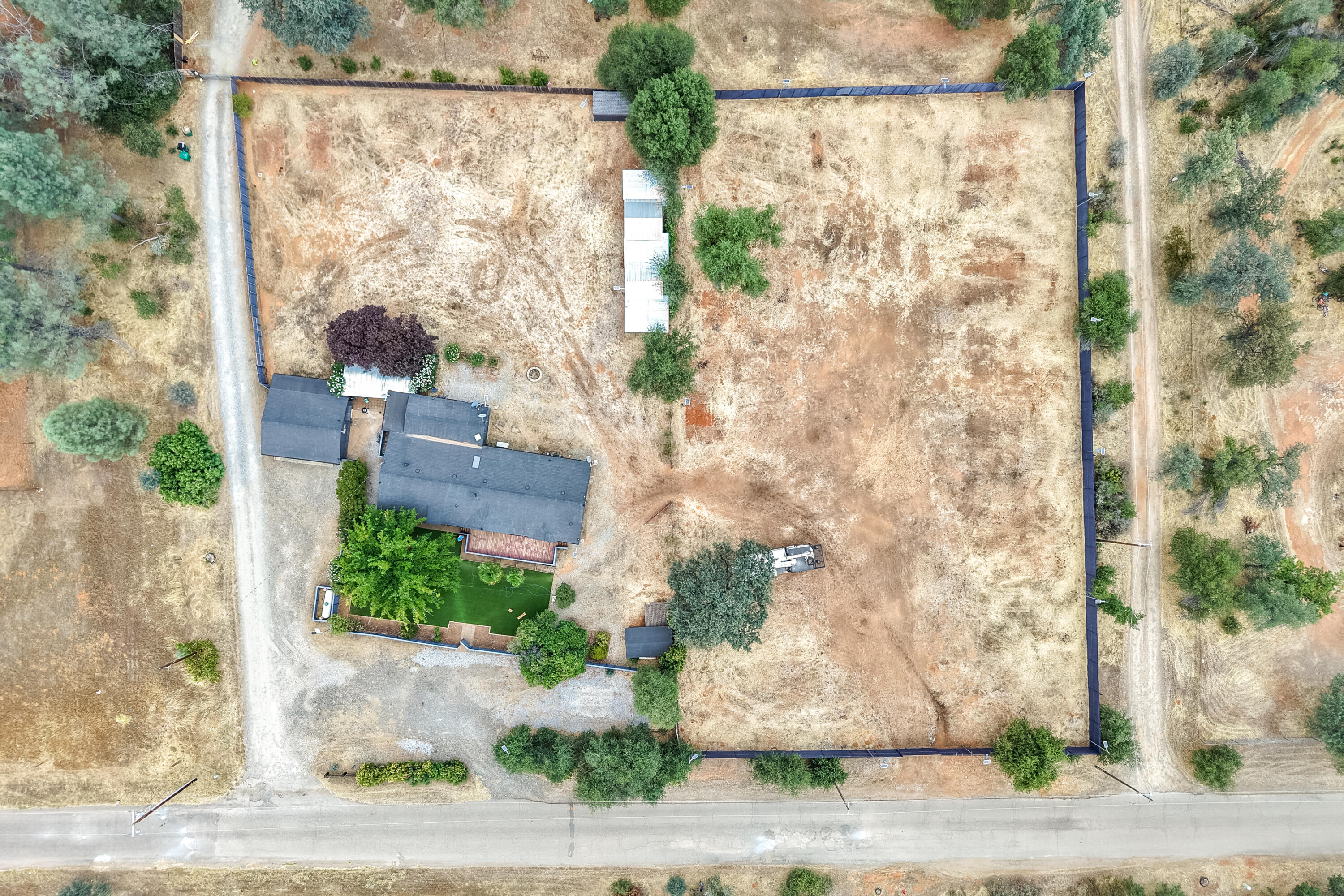 main property photo 77