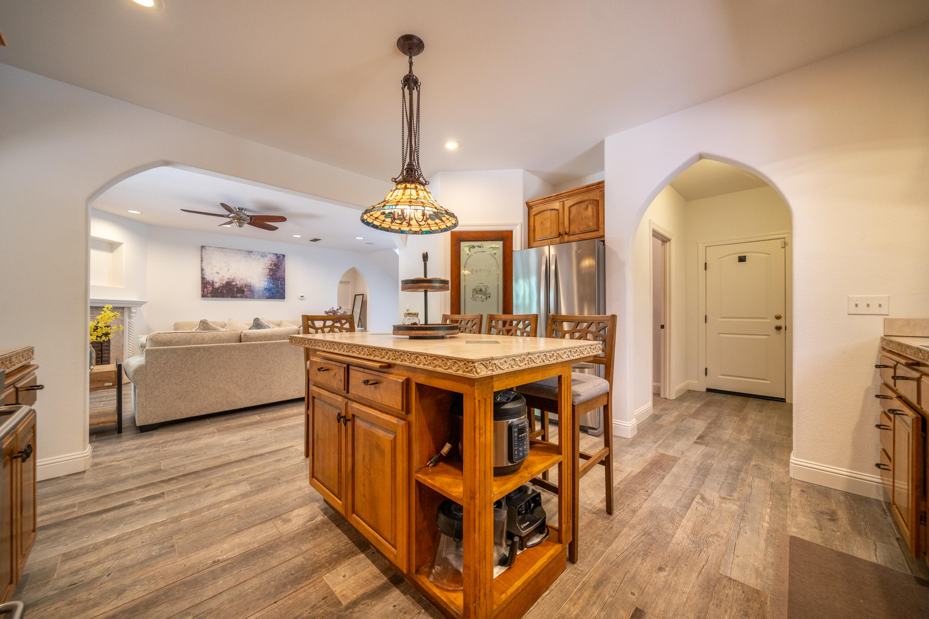 main property photo 11