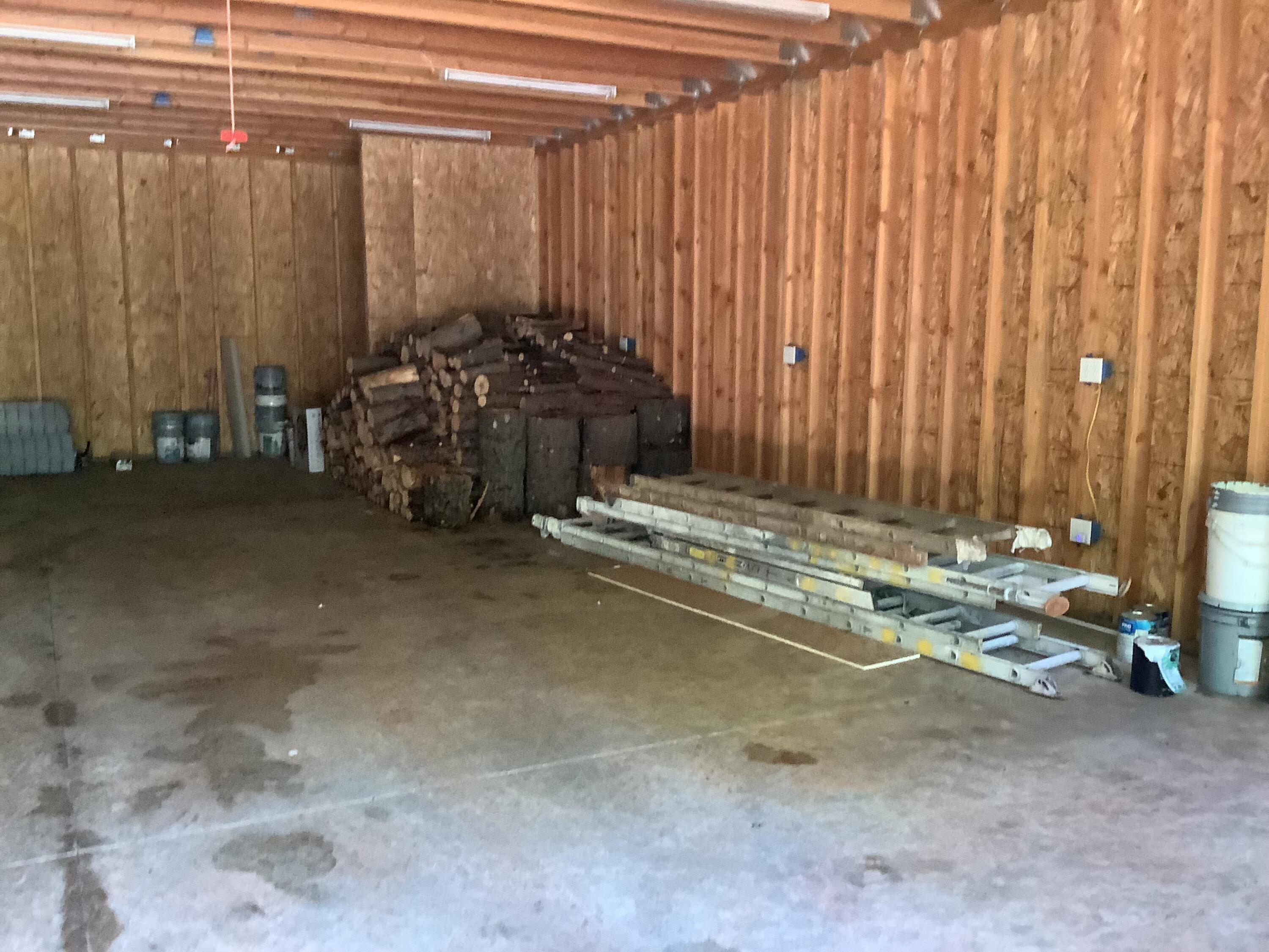 main property photo 59