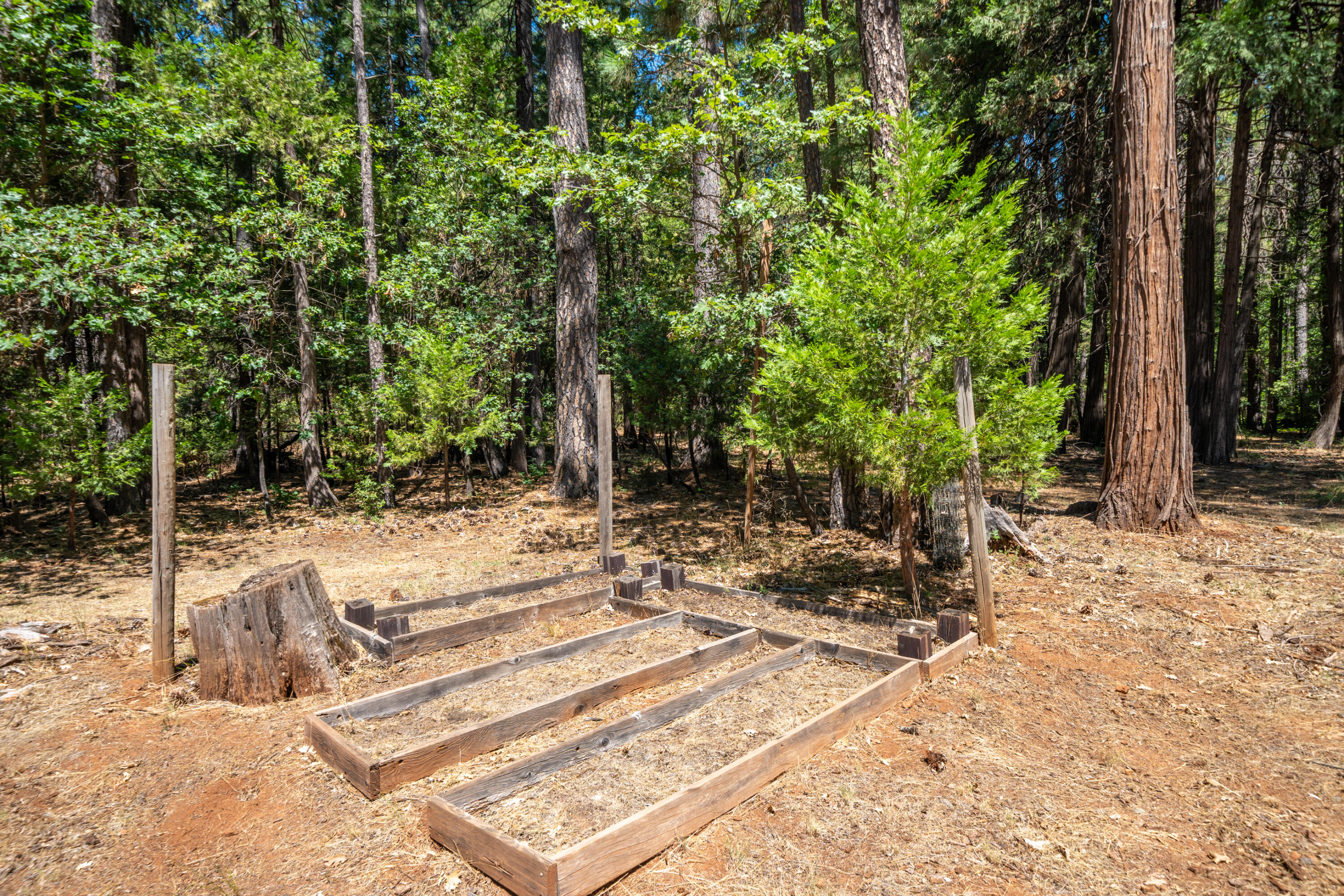 main property photo 68
