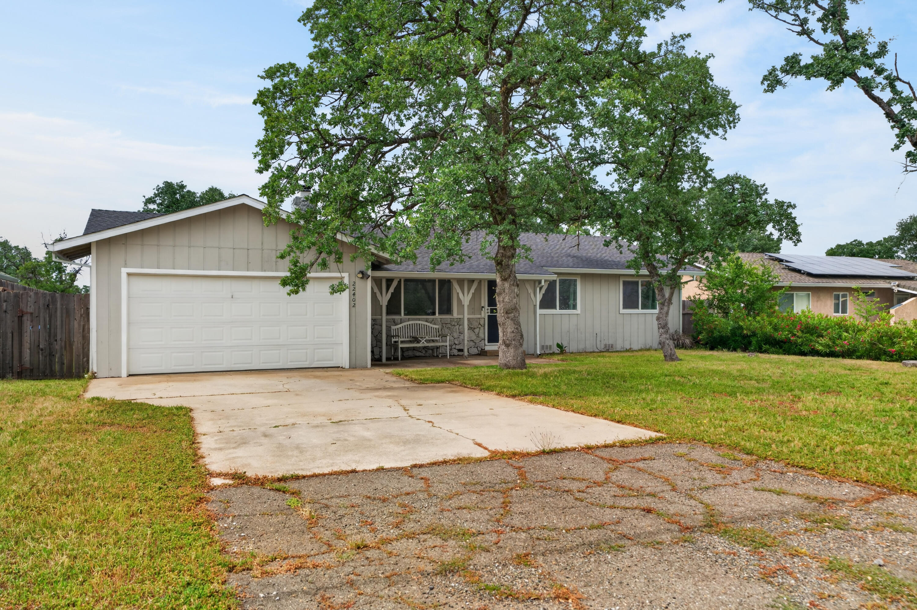 main property photo 0