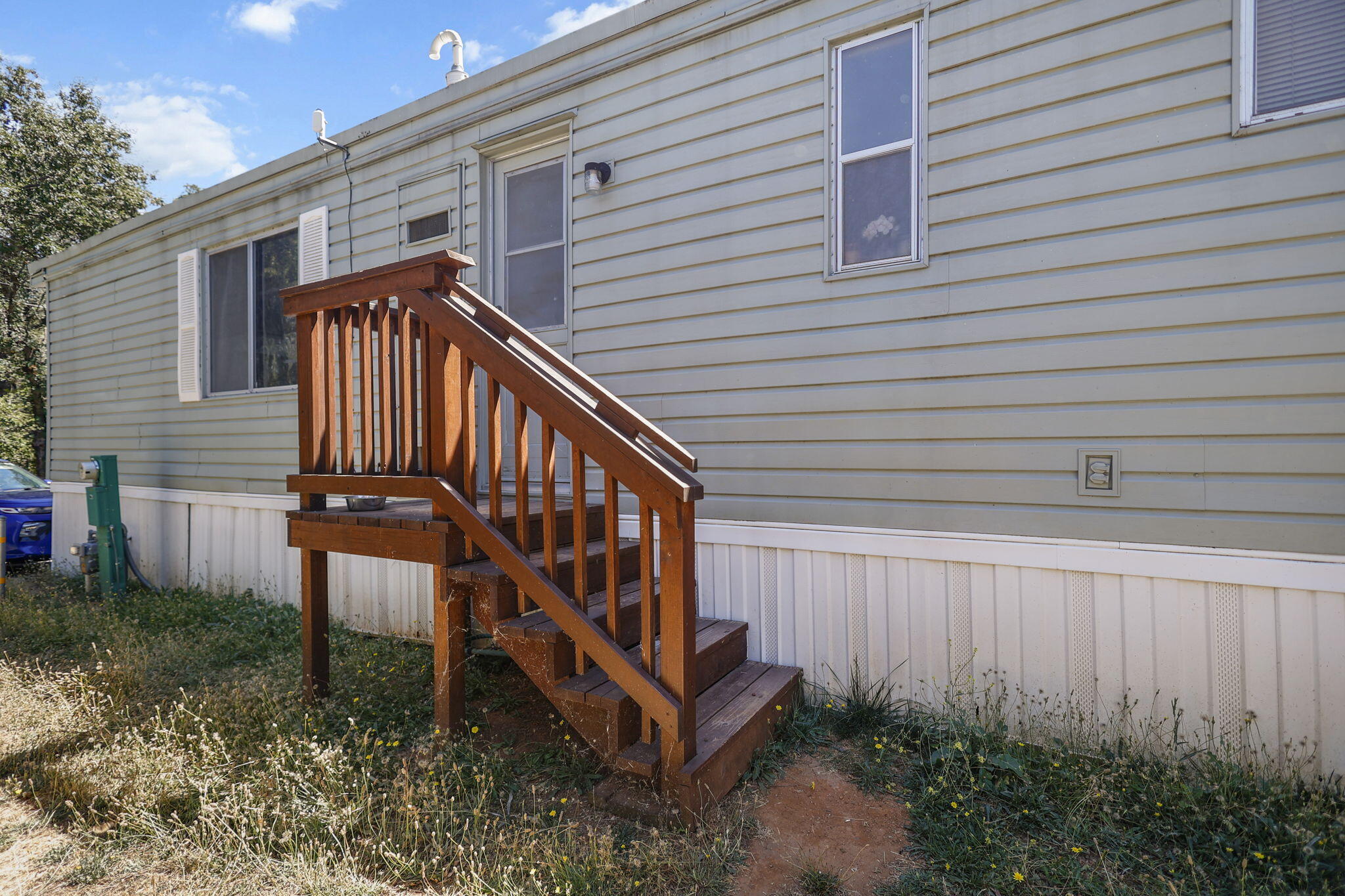 main property photo 29