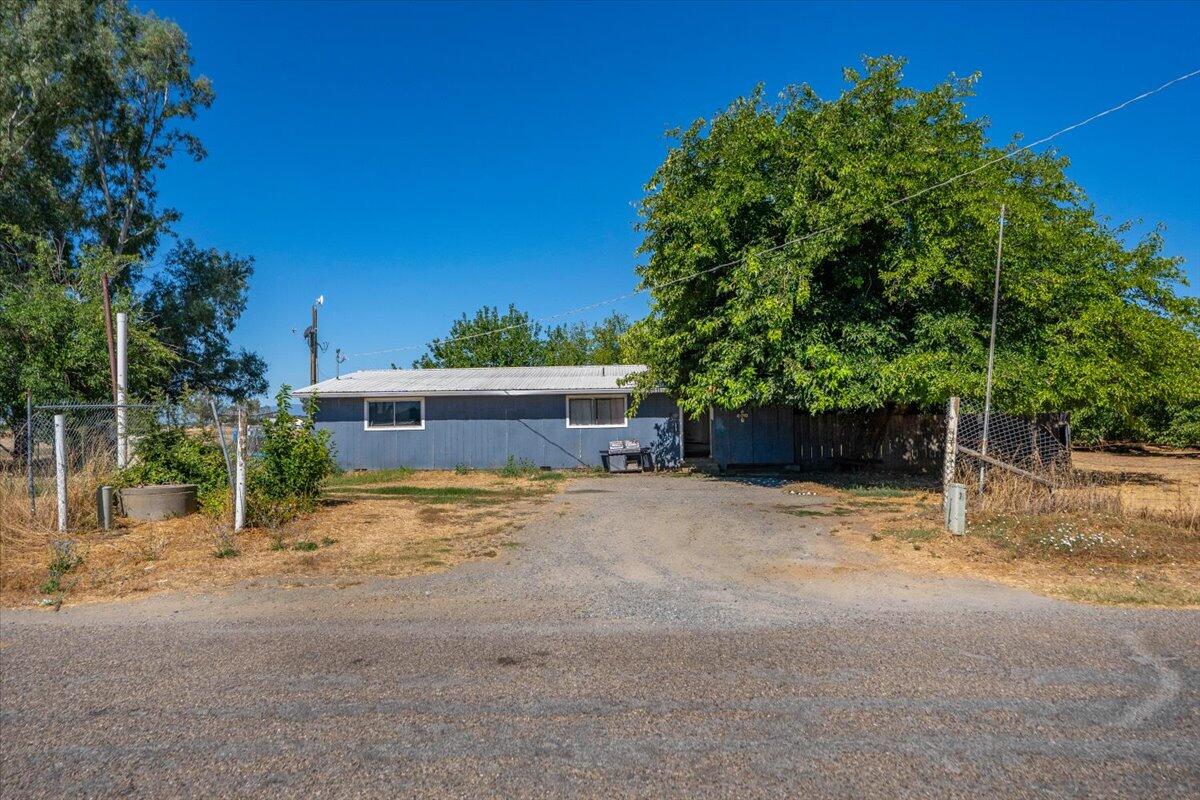 main property photo 61