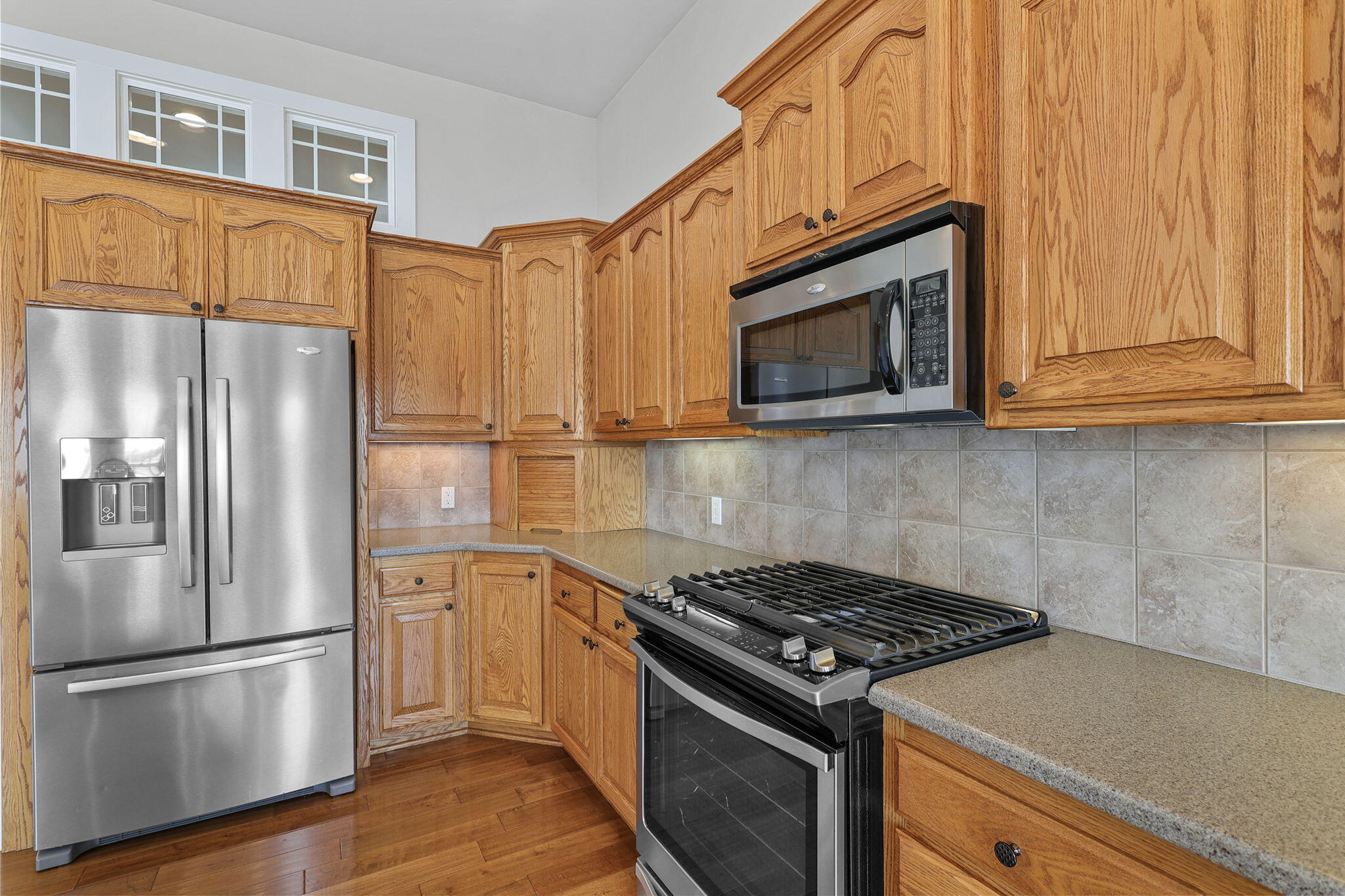 main property photo 18