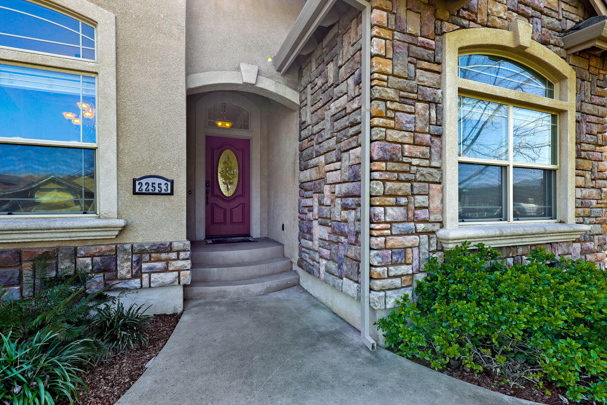 main property photo 50