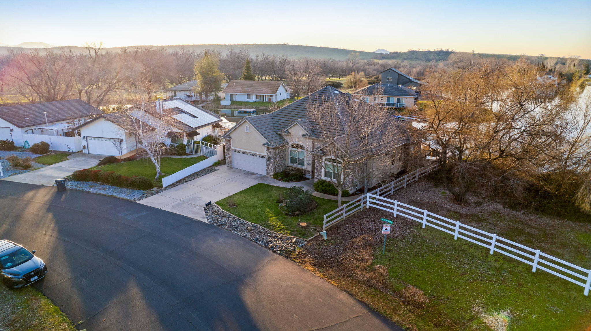 main property photo 58