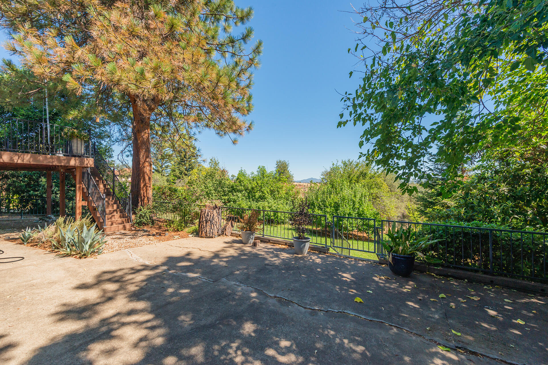 main property photo 58