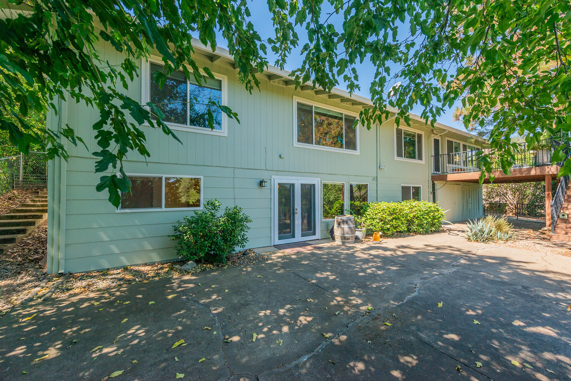 main property photo 61