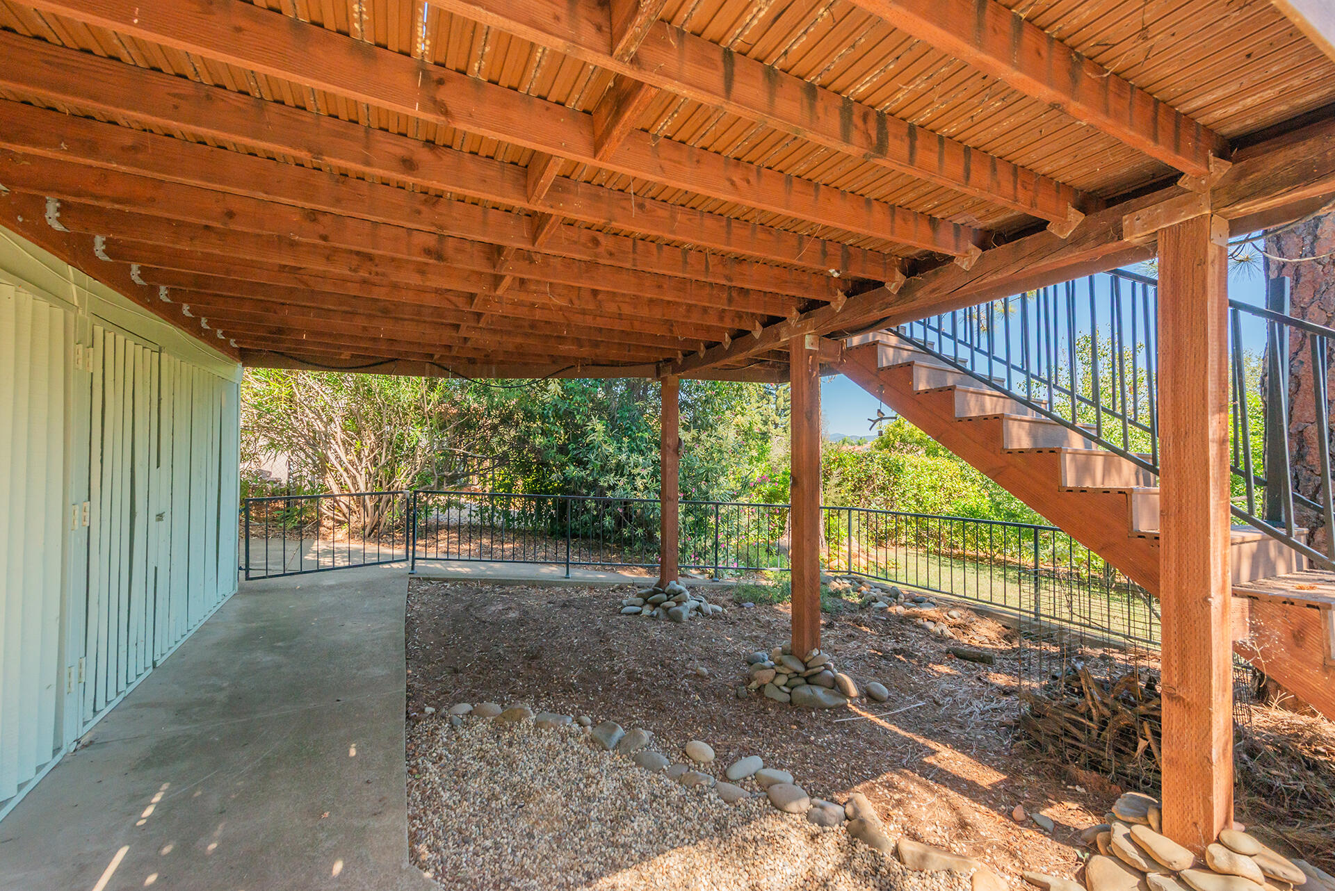 main property photo 82