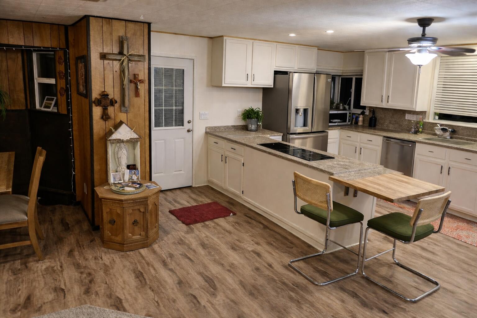 main property photo 4