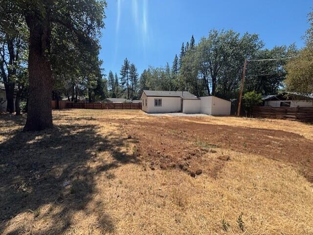 main property photo 16