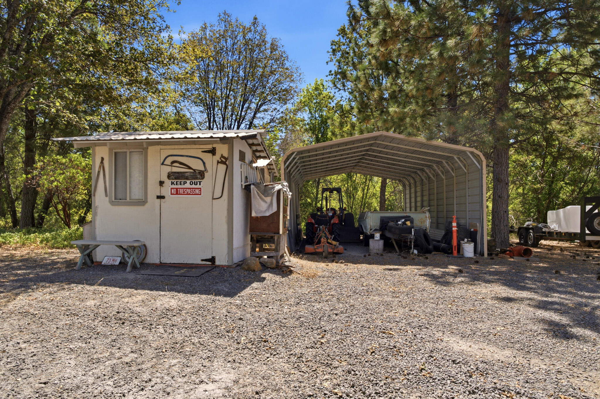 main property photo 47