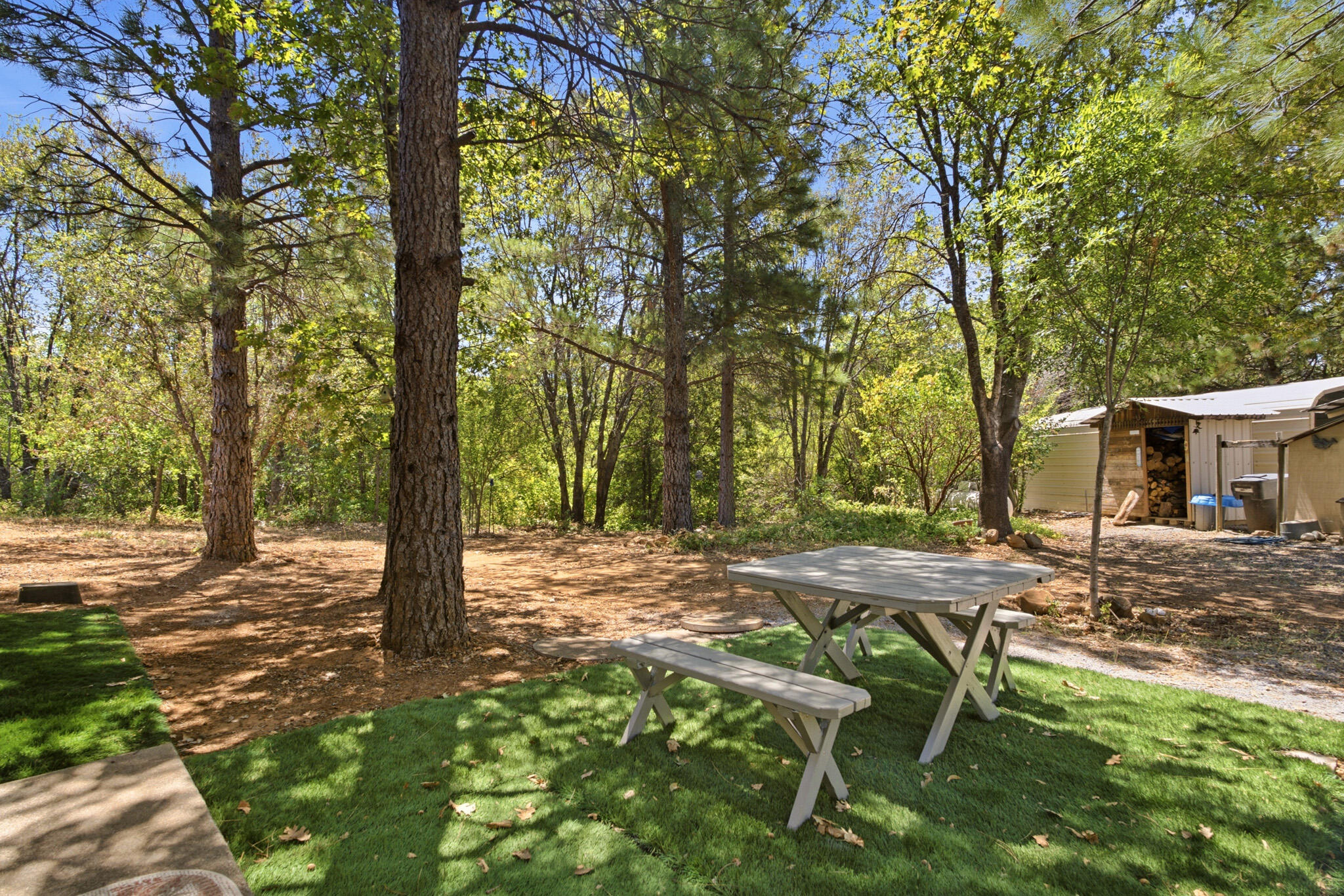main property photo 50