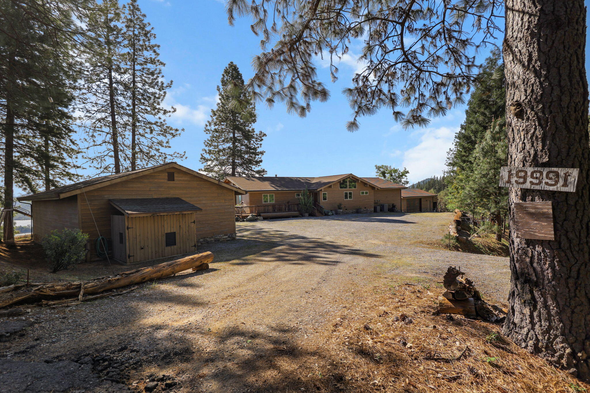 main property photo 67