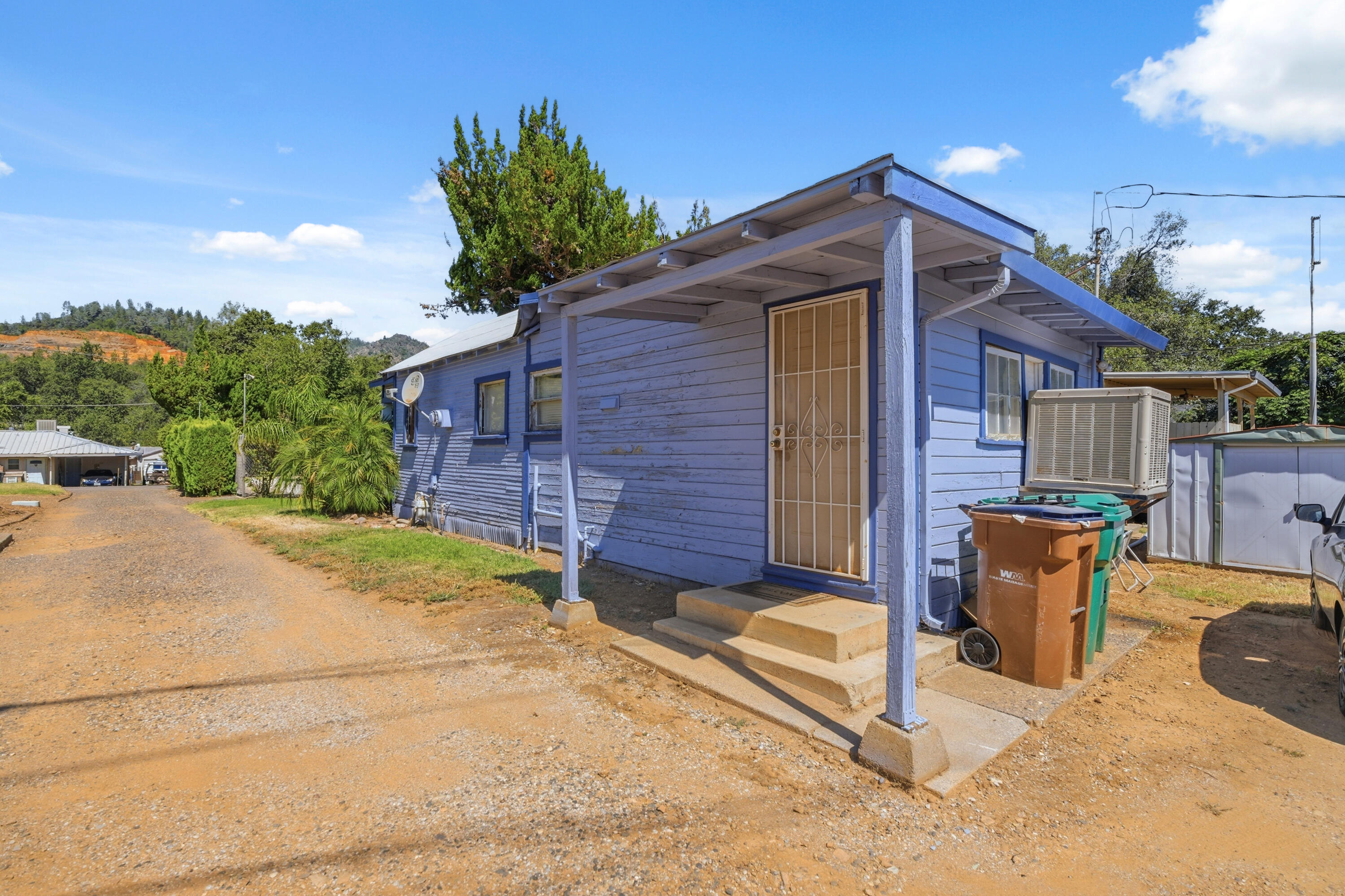main property photo 33