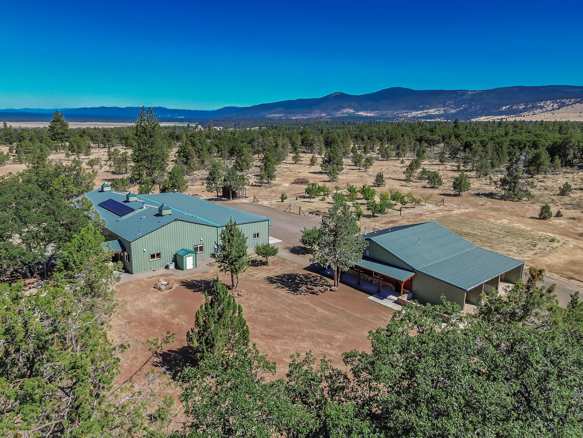 main property photo 0