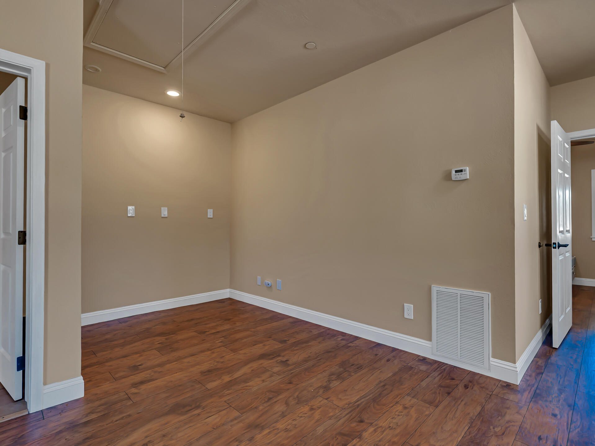 main property photo 73