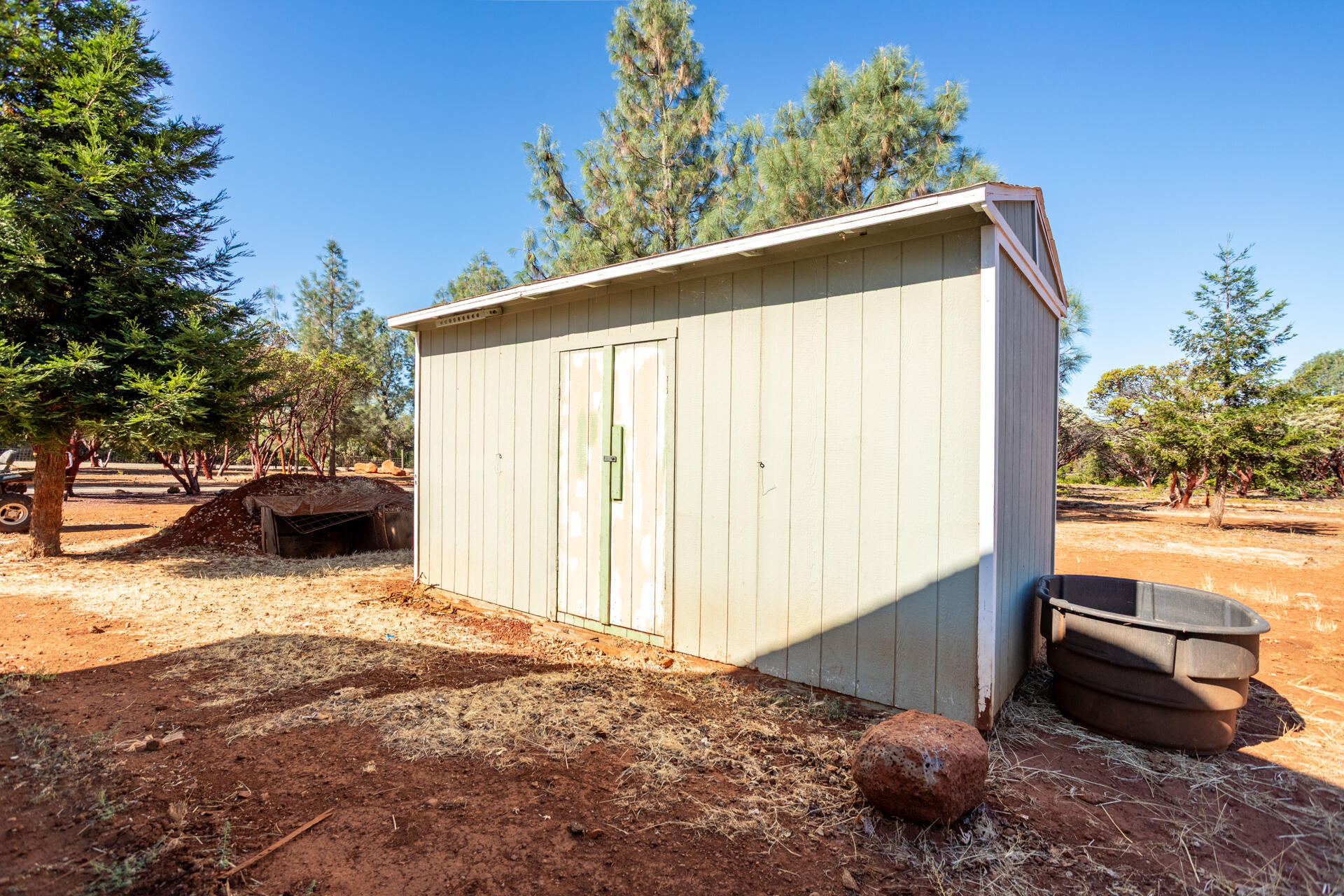 main property photo 45