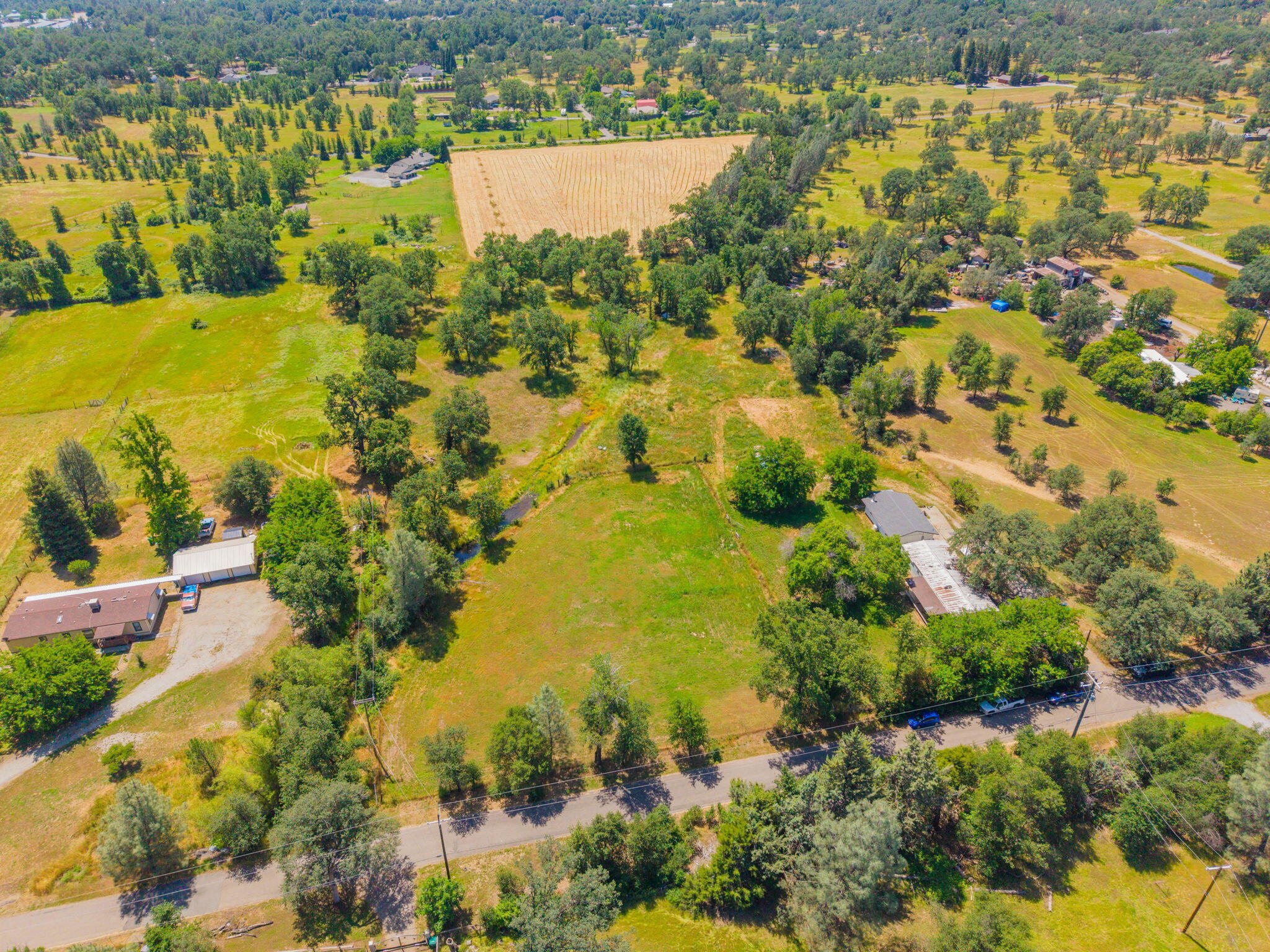 main property photo 39