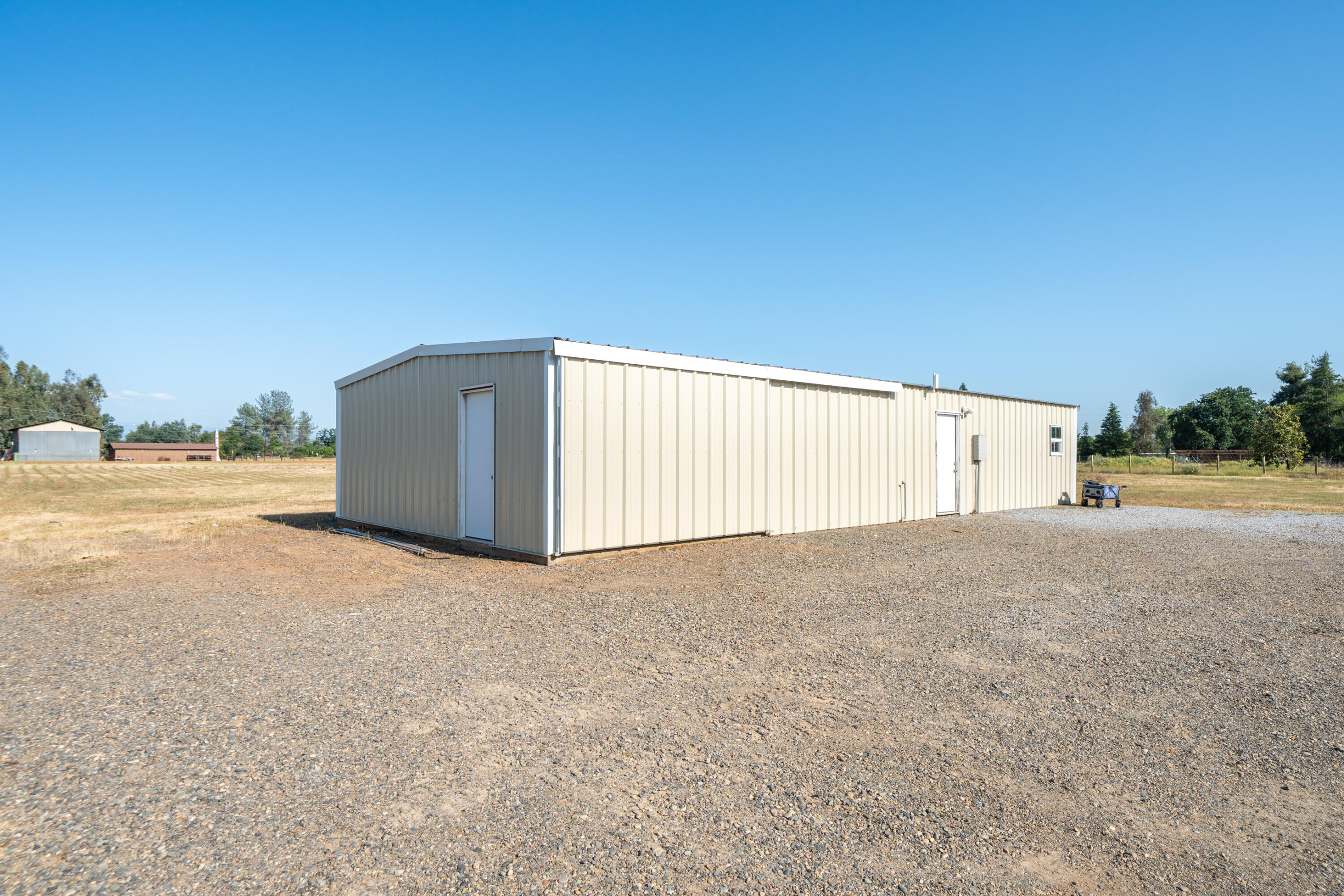 main property photo 49