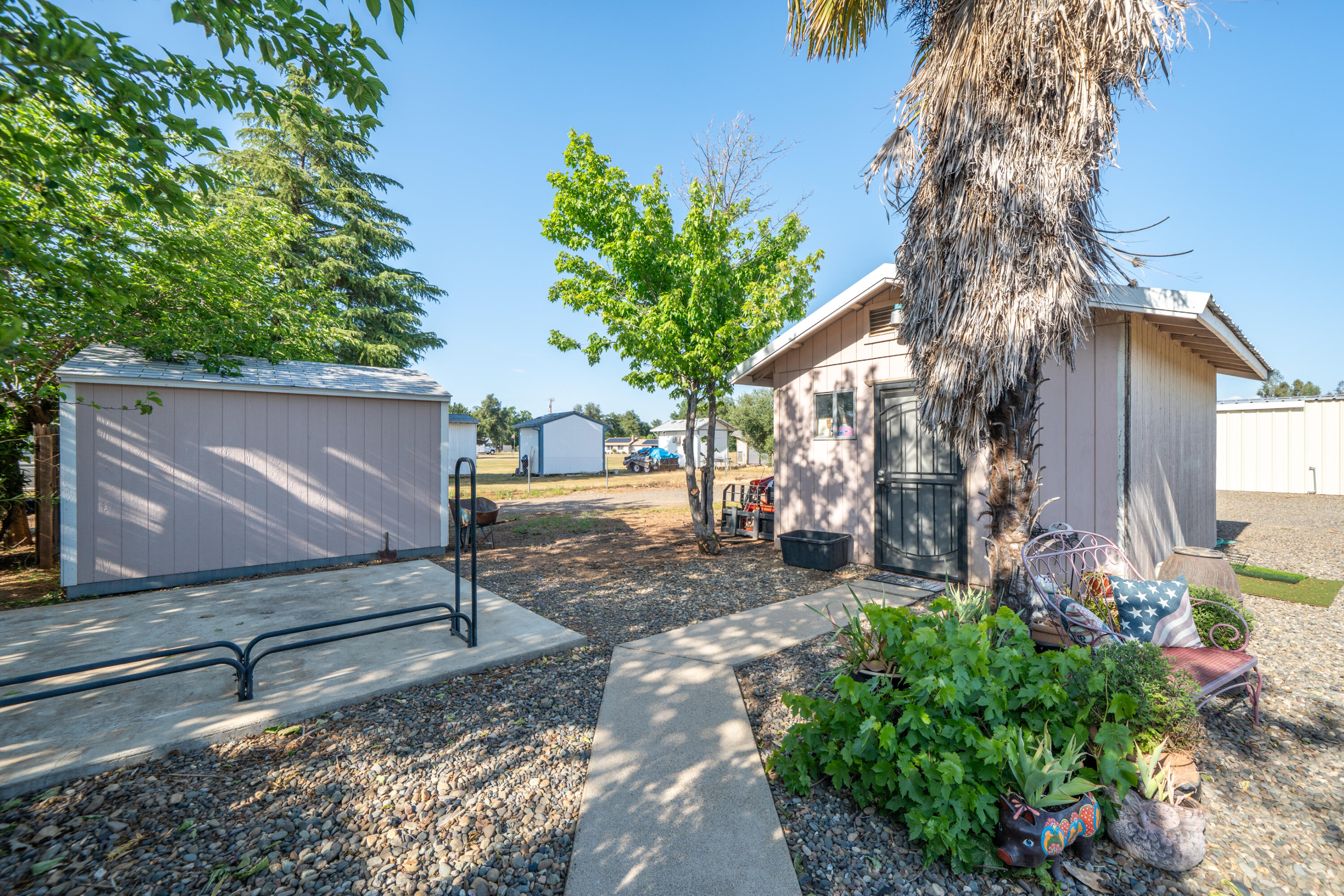 main property photo 51