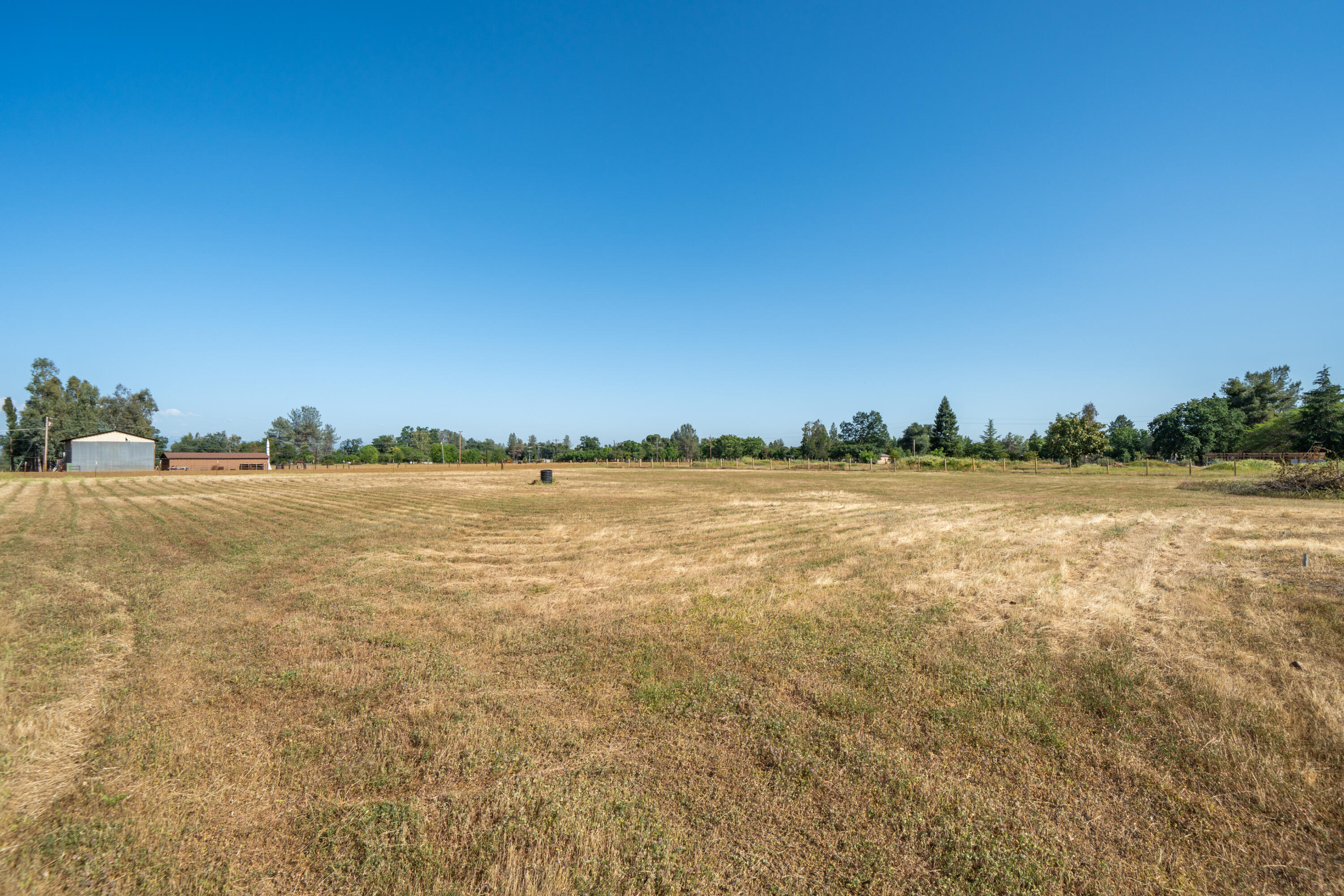 main property photo 58