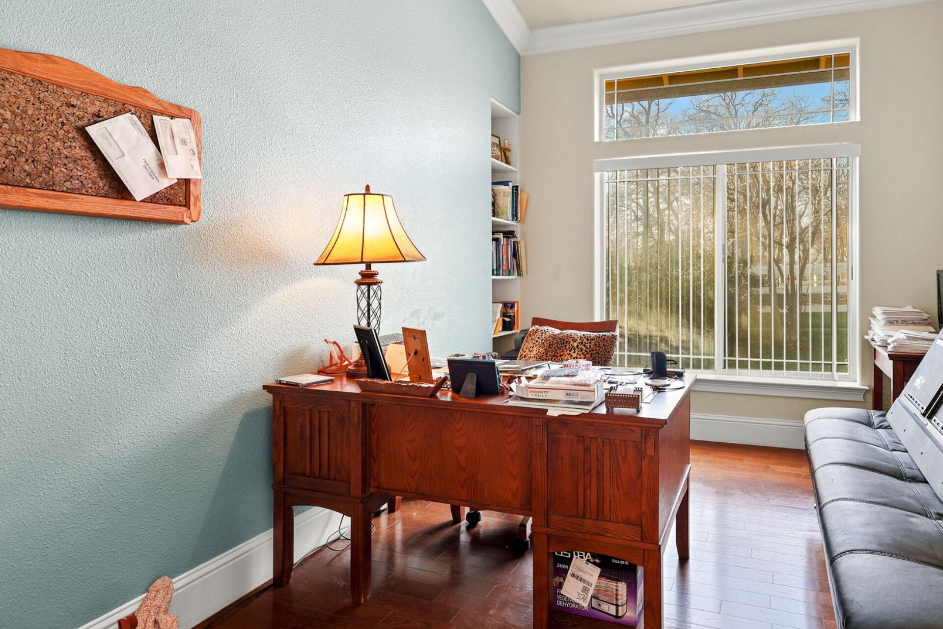 main property photo 12