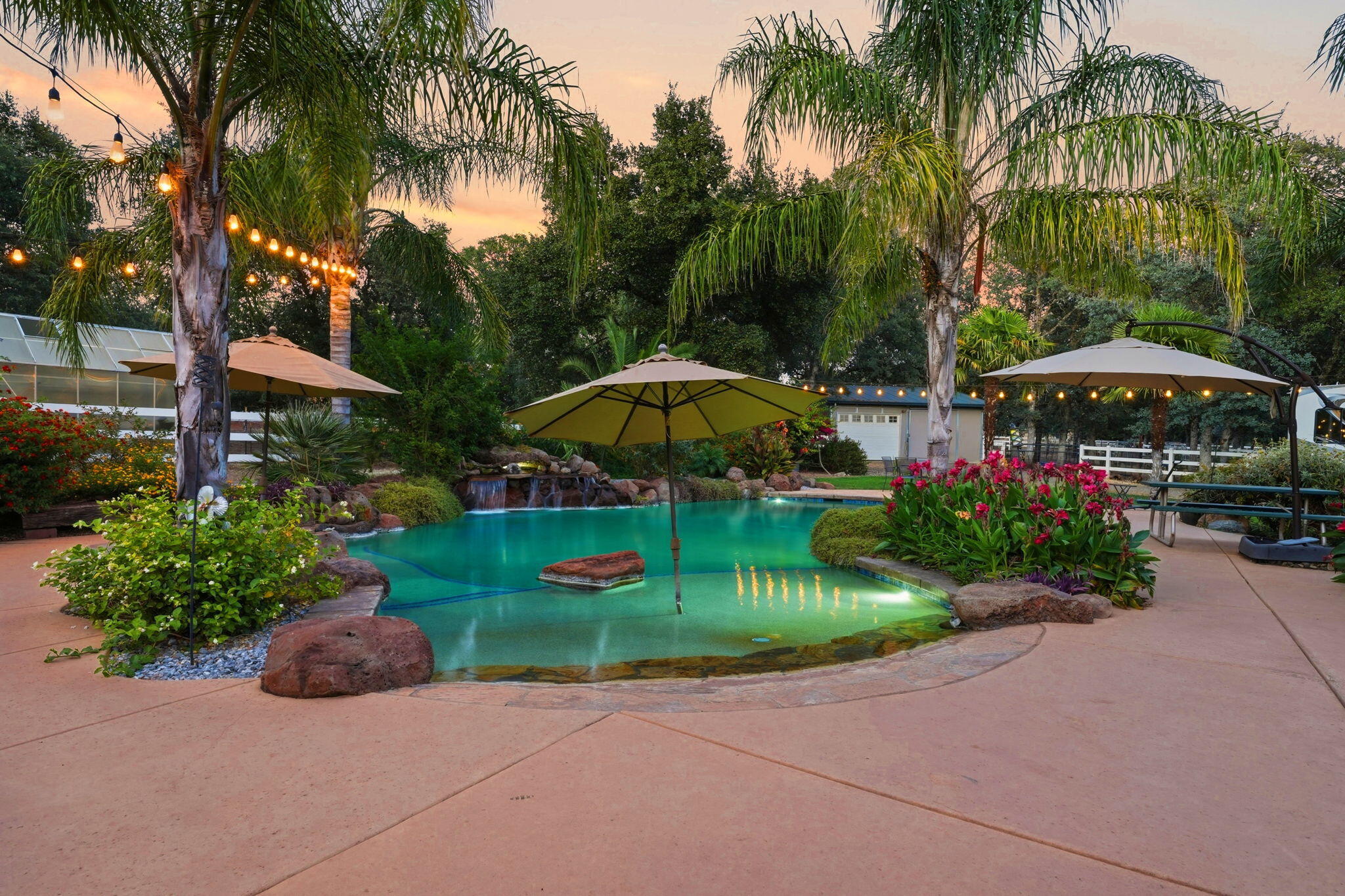 main property photo 70