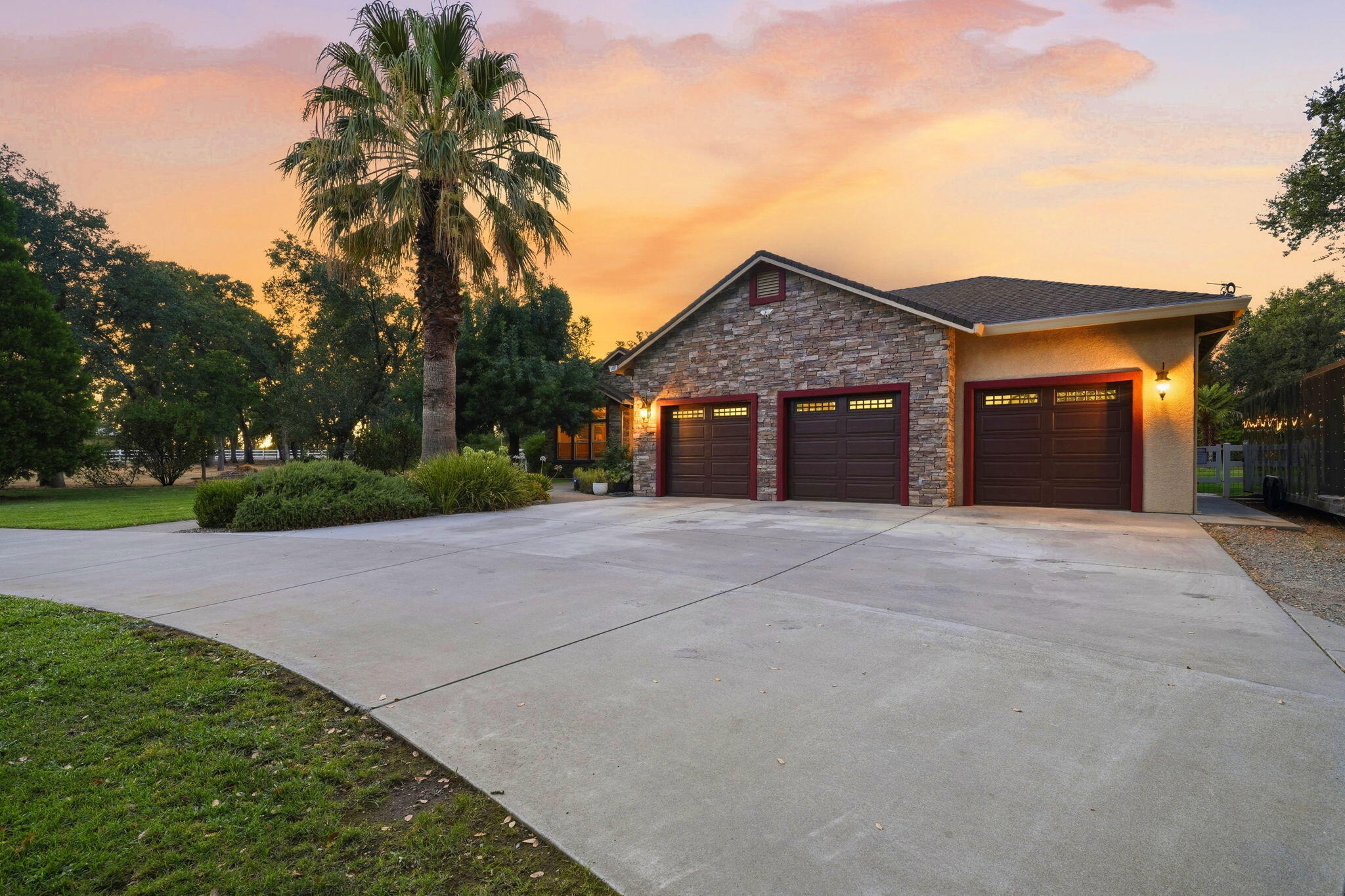 main property photo 83