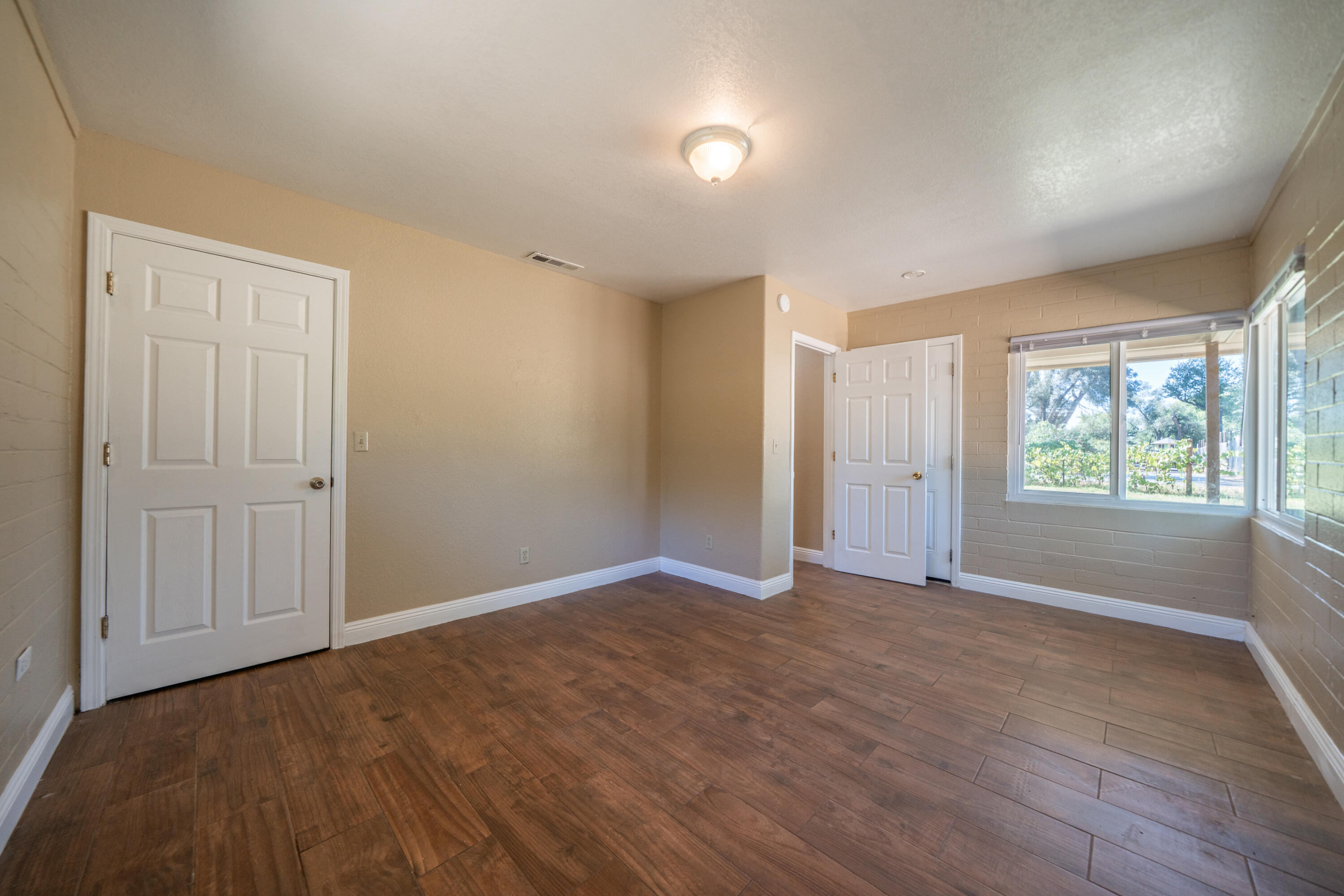 main property photo 66
