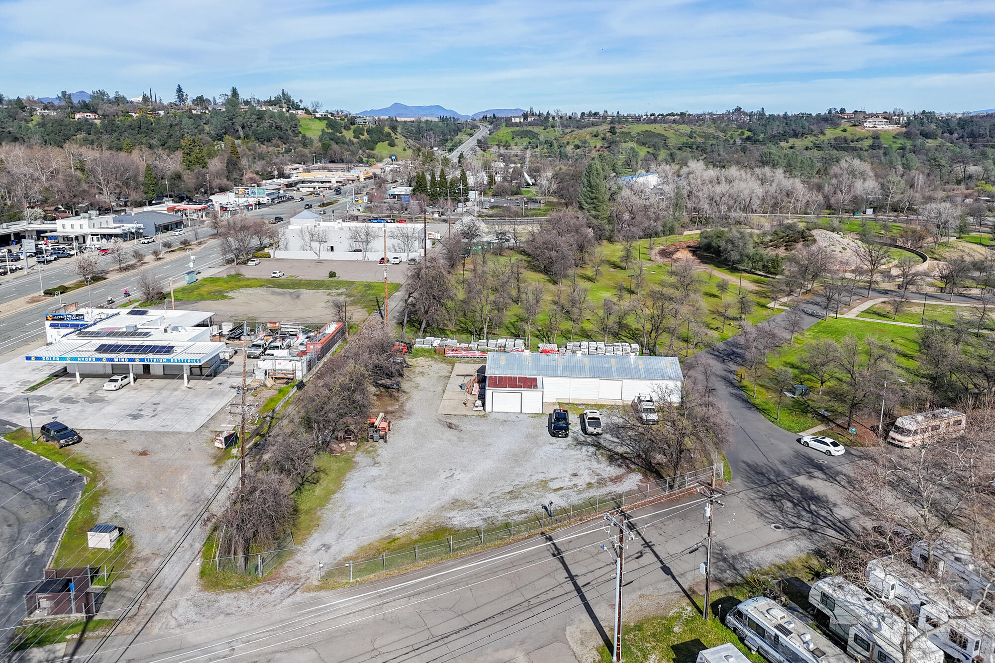 main property photo 14
