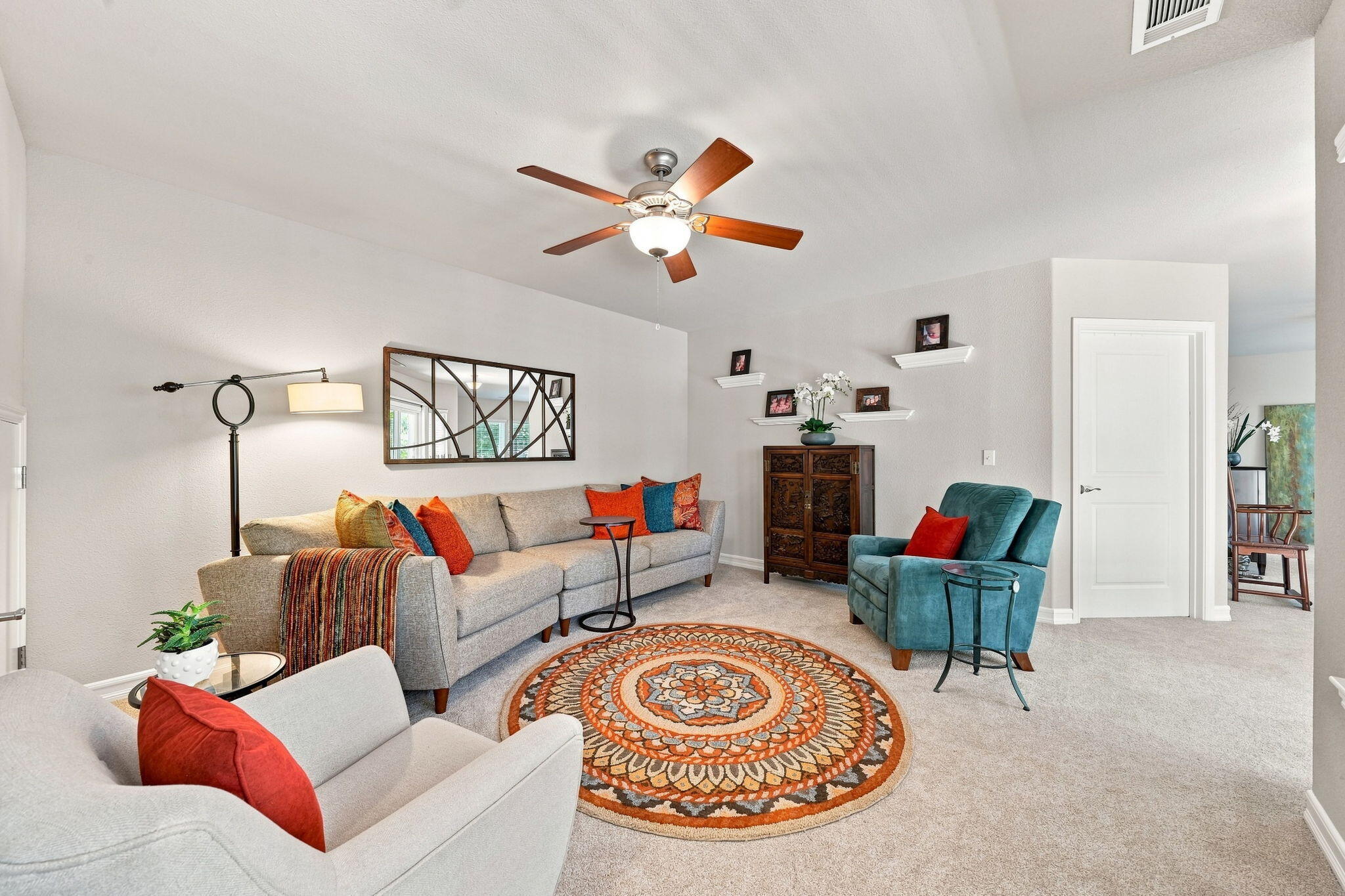 main property photo 43