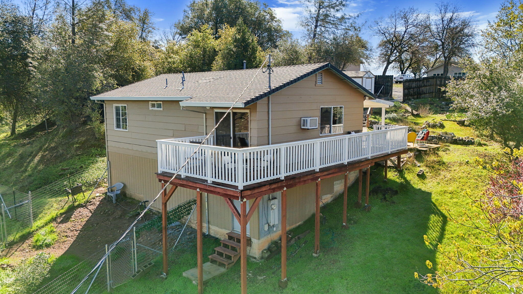 main property photo 39