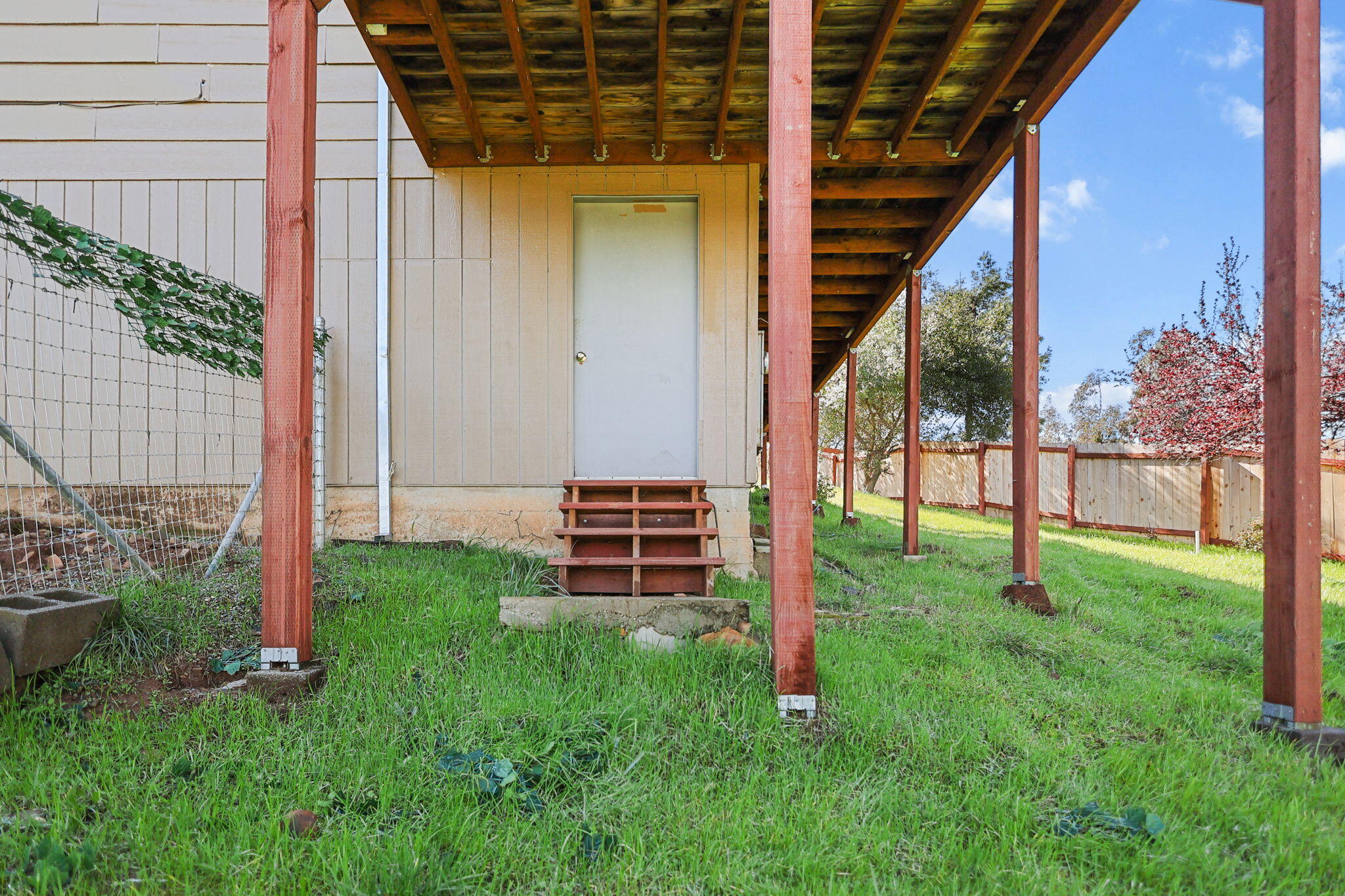 main property photo 44