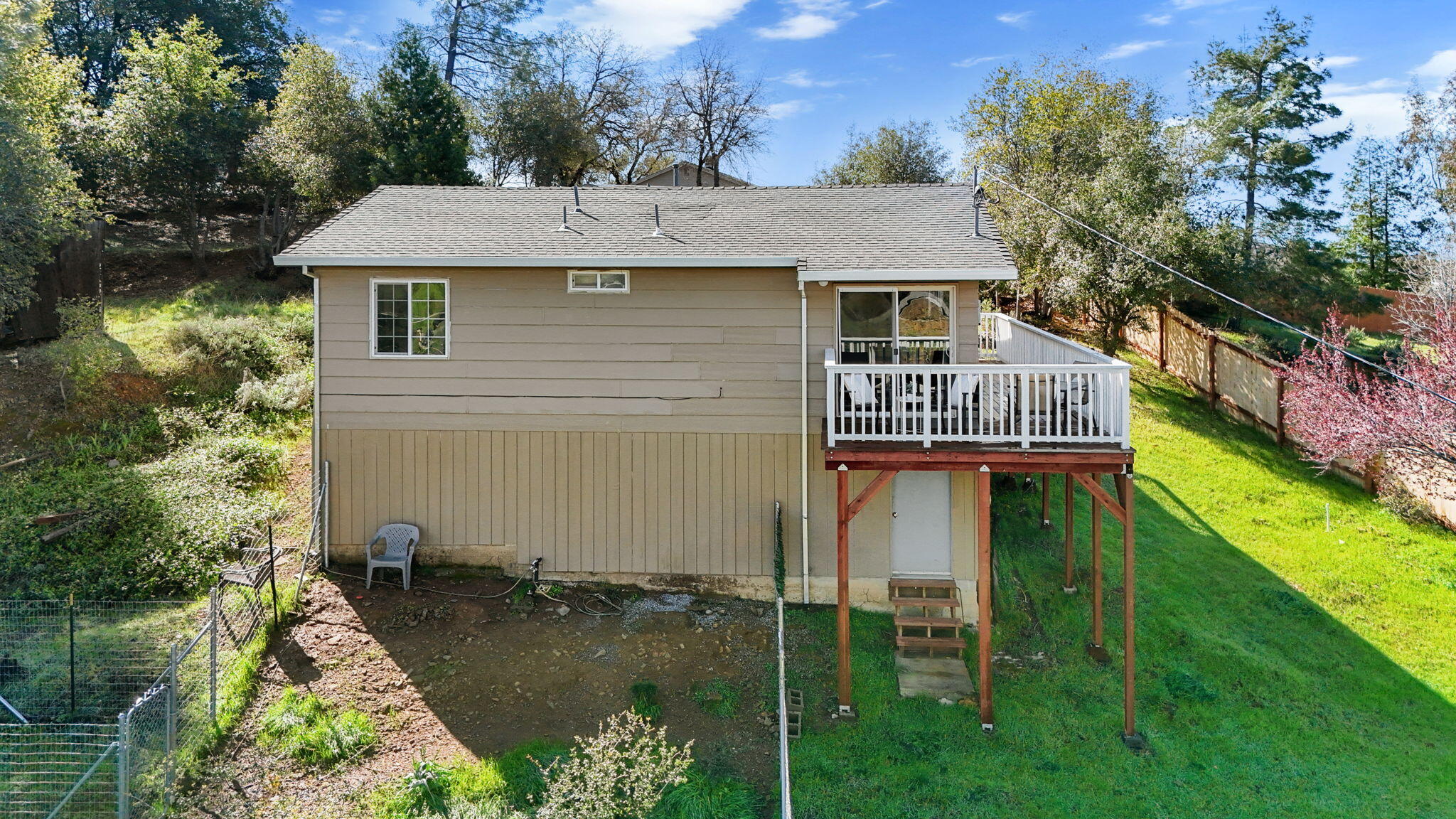 main property photo 59