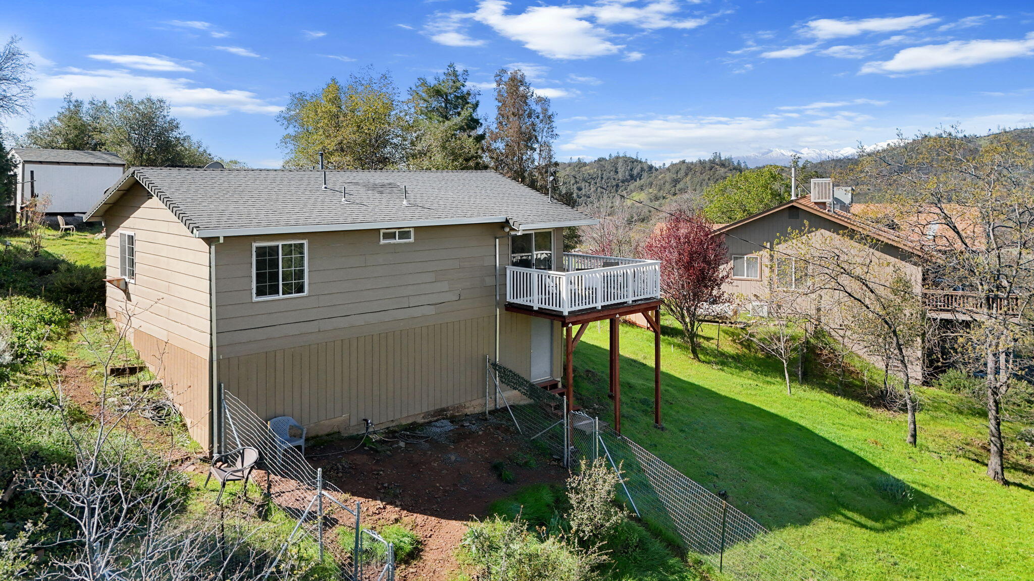 main property photo 60