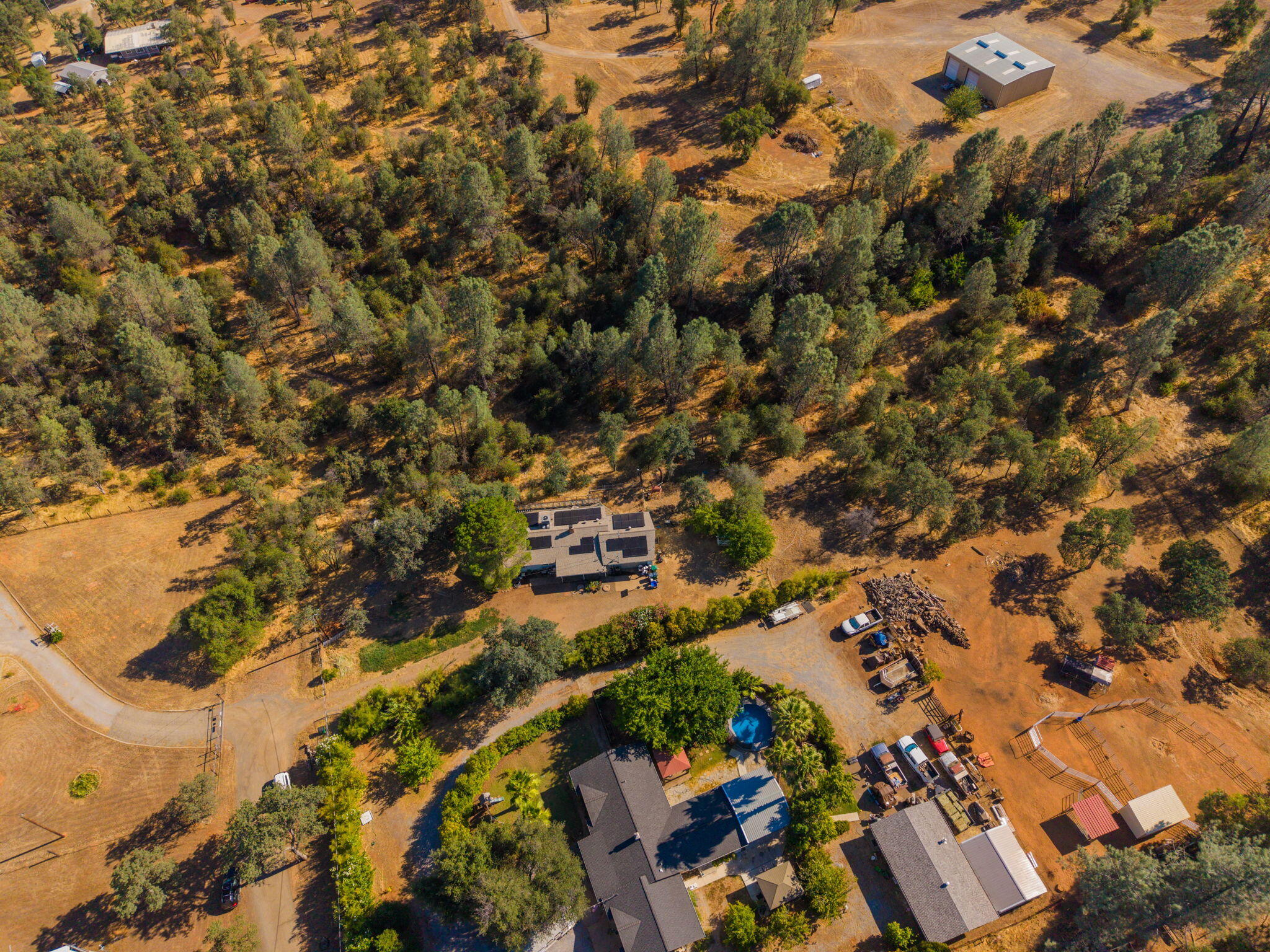 main property photo 33