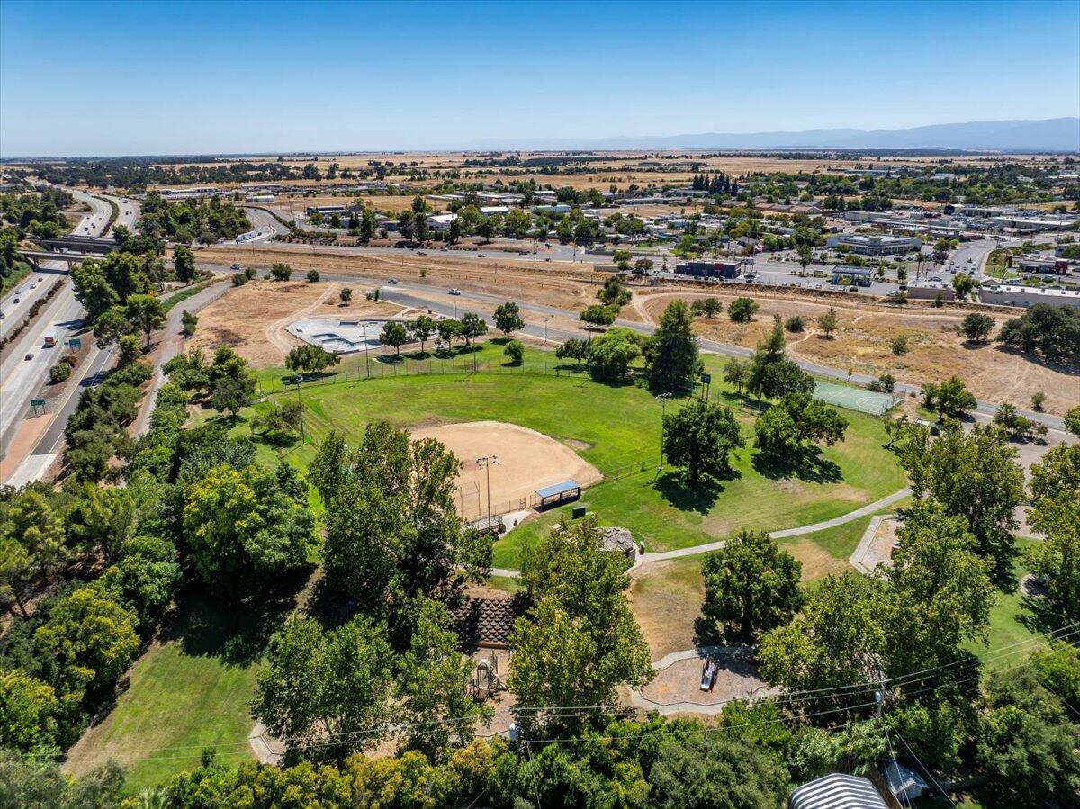 main property photo 42