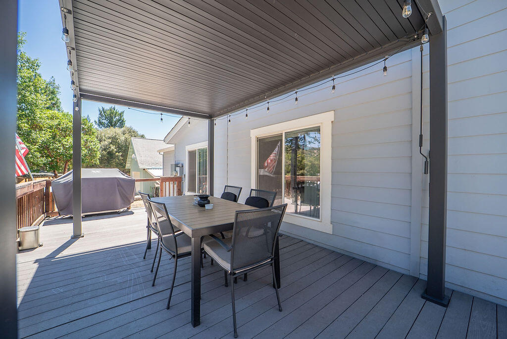main property photo 68