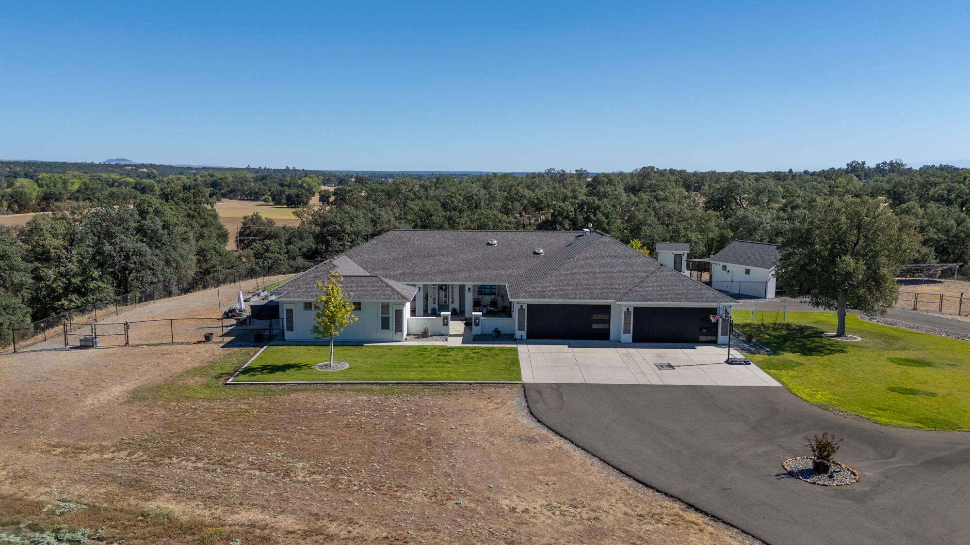 main property photo 67