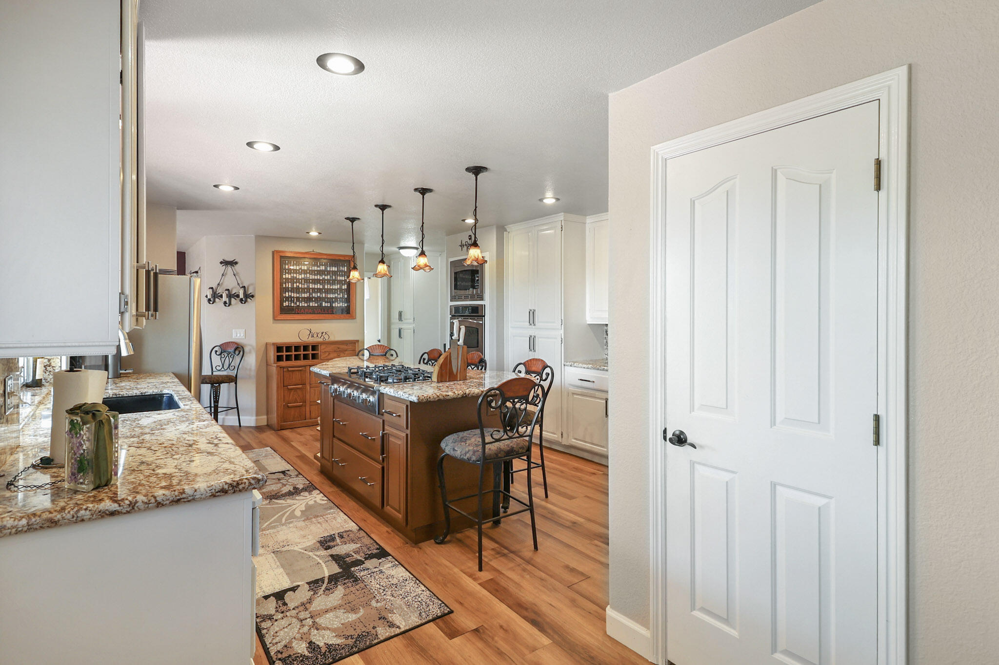 main property photo 21