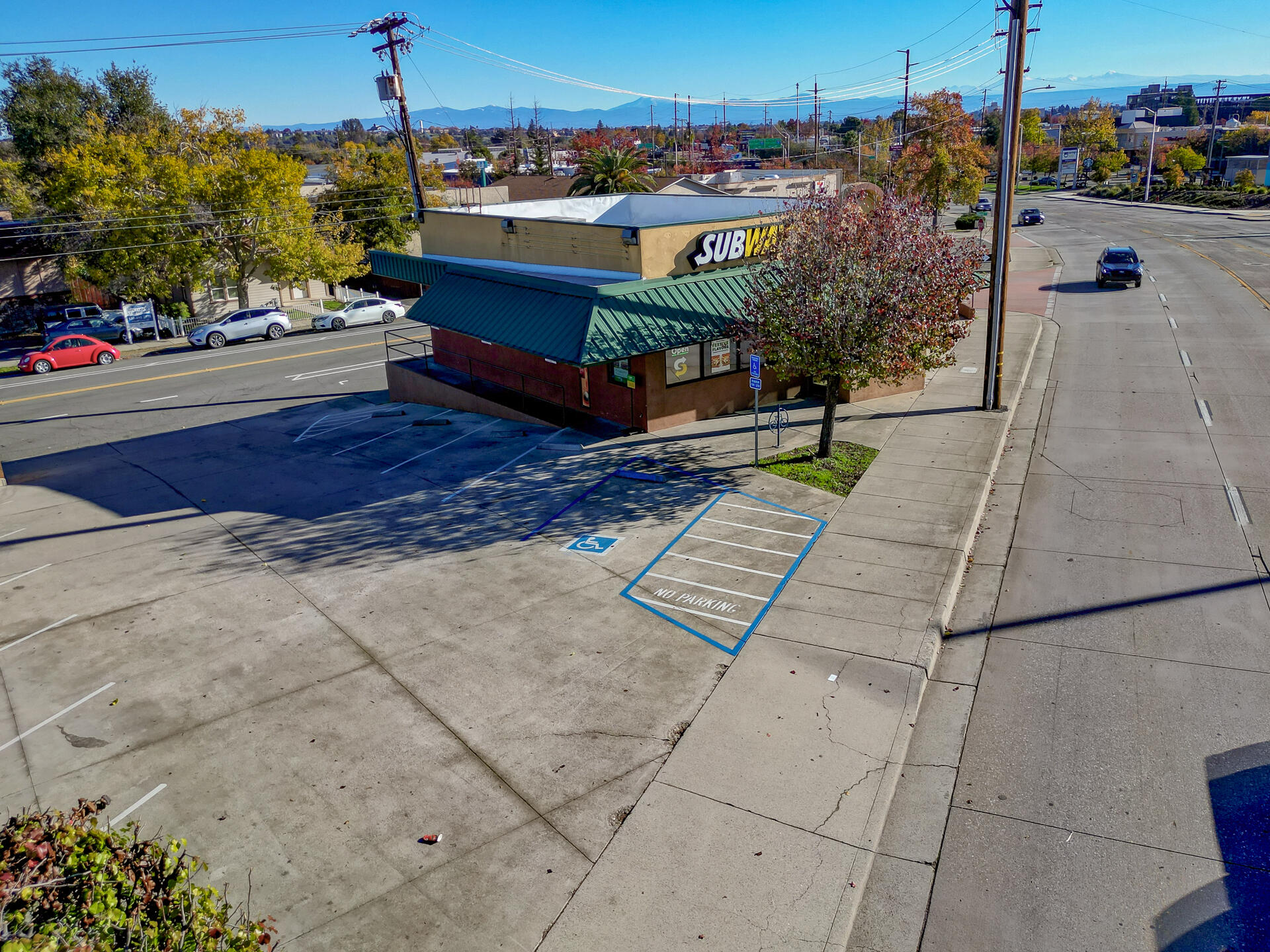 main property photo 23