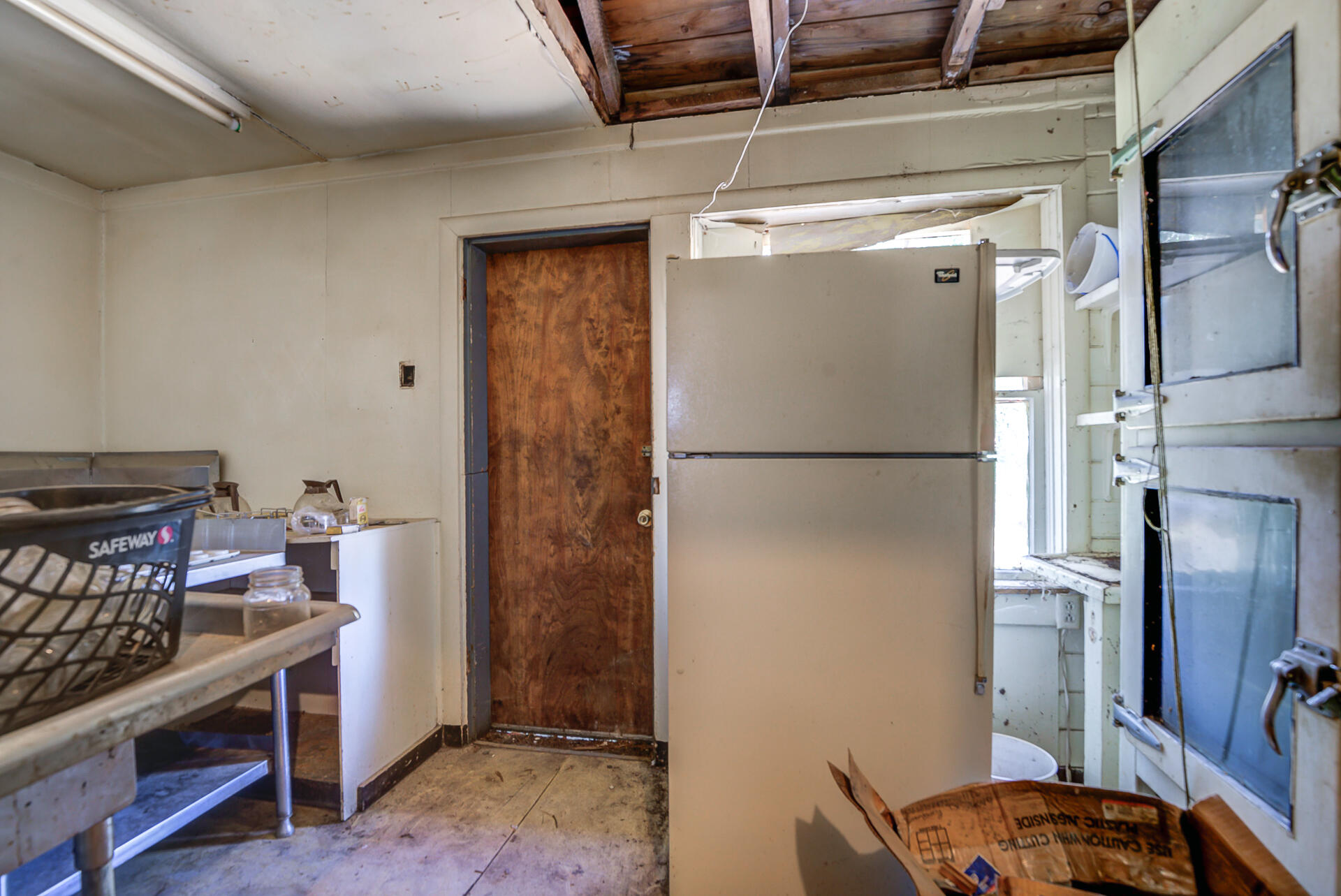 main property photo 47