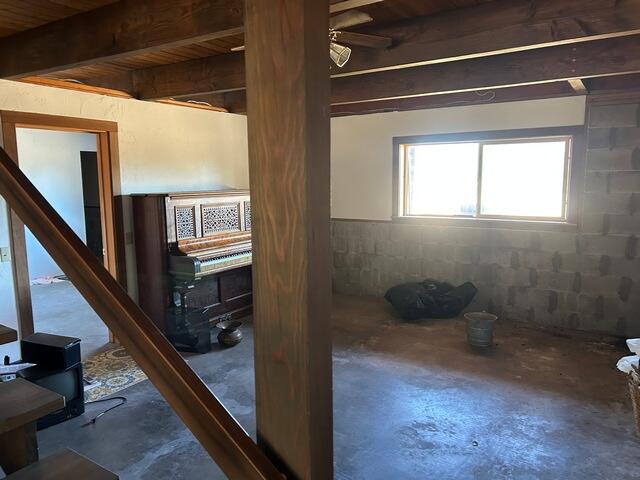 main property photo 25
